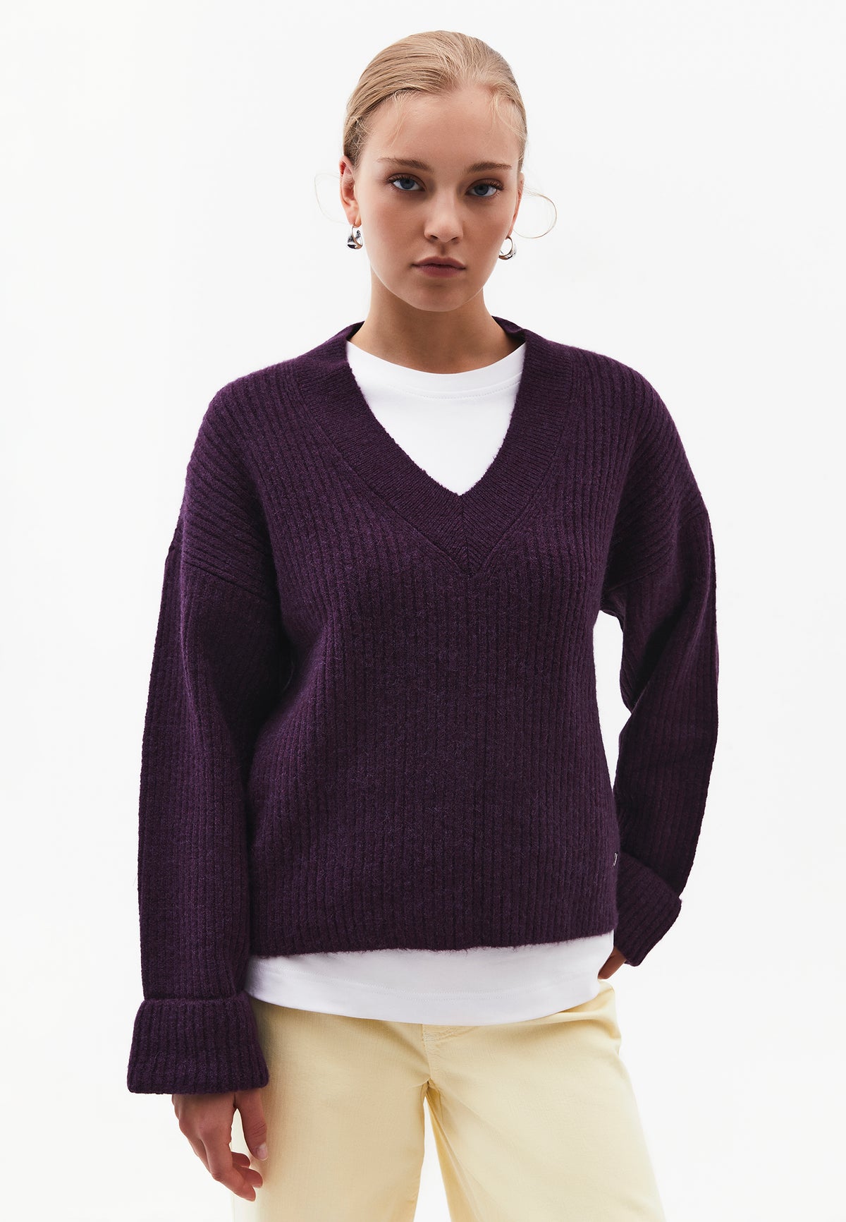 Loose V-Neck Sweater - BLACKBERRY CORDIAL