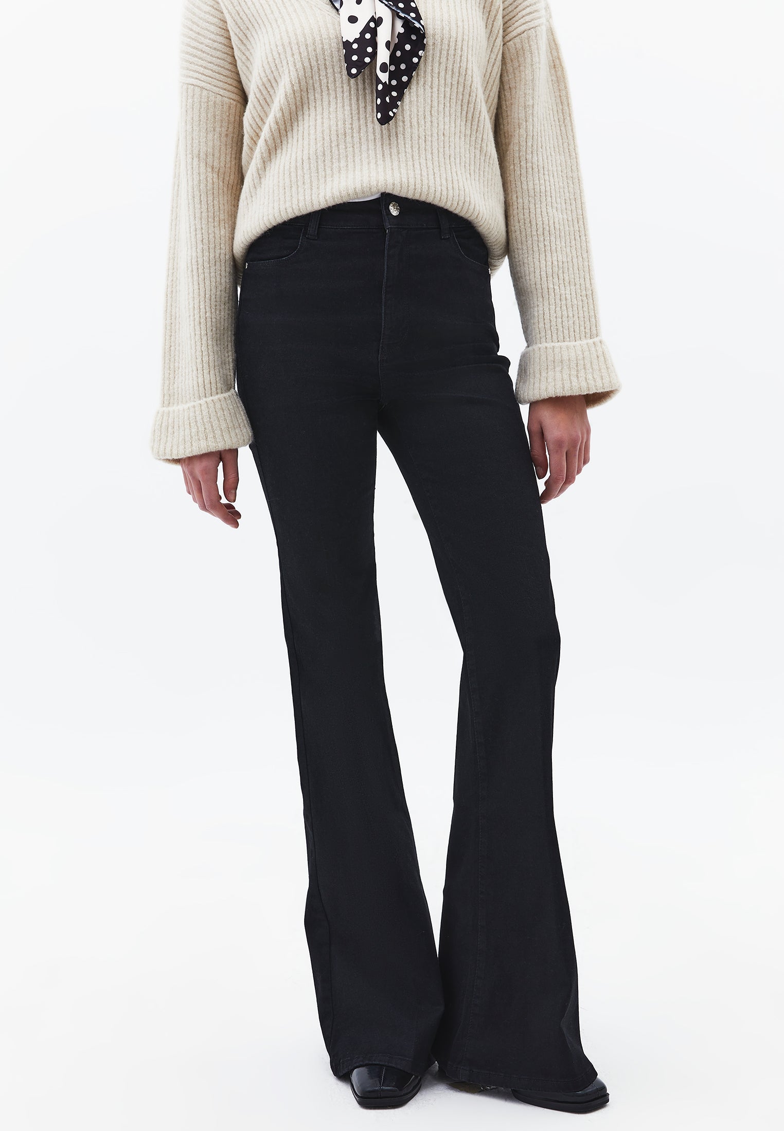 Button Detailed Ultra High Waist Flared Pants - BLACK DENIM