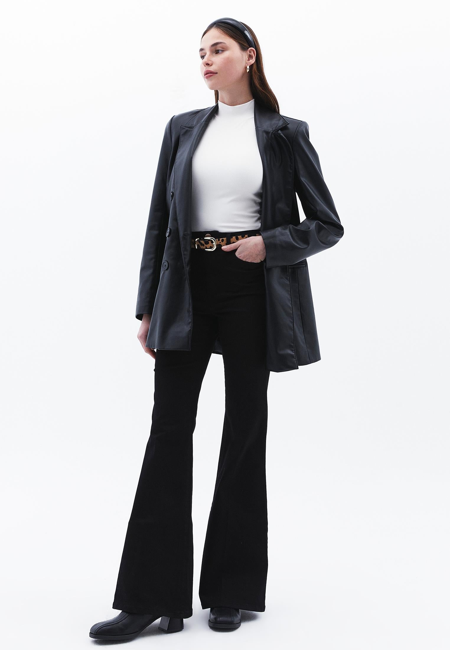 Ultra High Waist Flared Pants With Button Details - BLACK DENIM