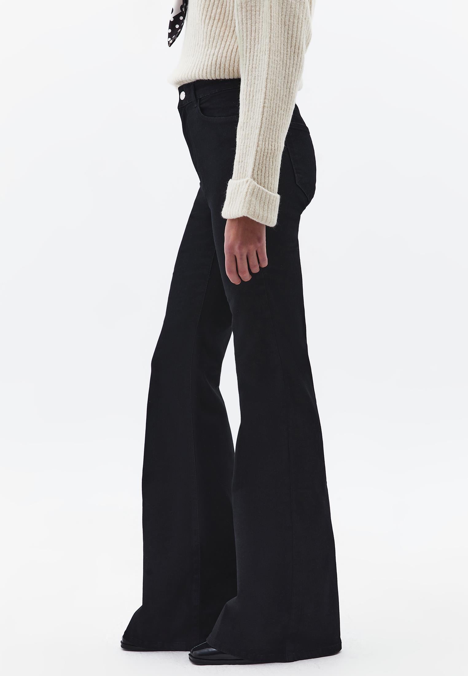 Button Detailed Ultra High Waist Flared Pants - BLACK DENIM