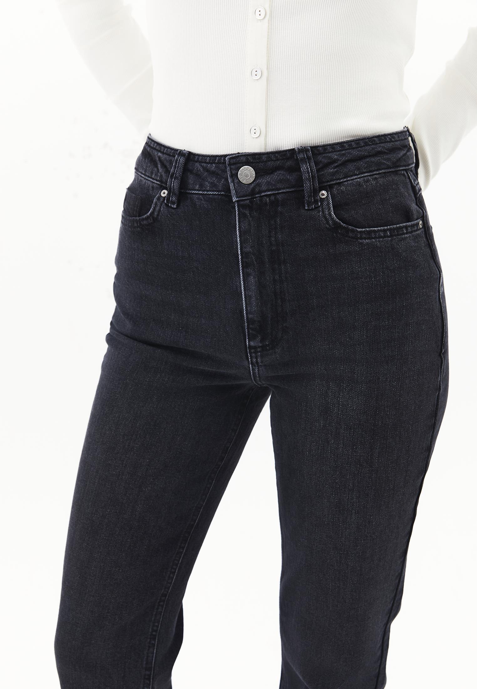 Ultra High Waist Straight Leg Denim Pants - BLACK DENIM