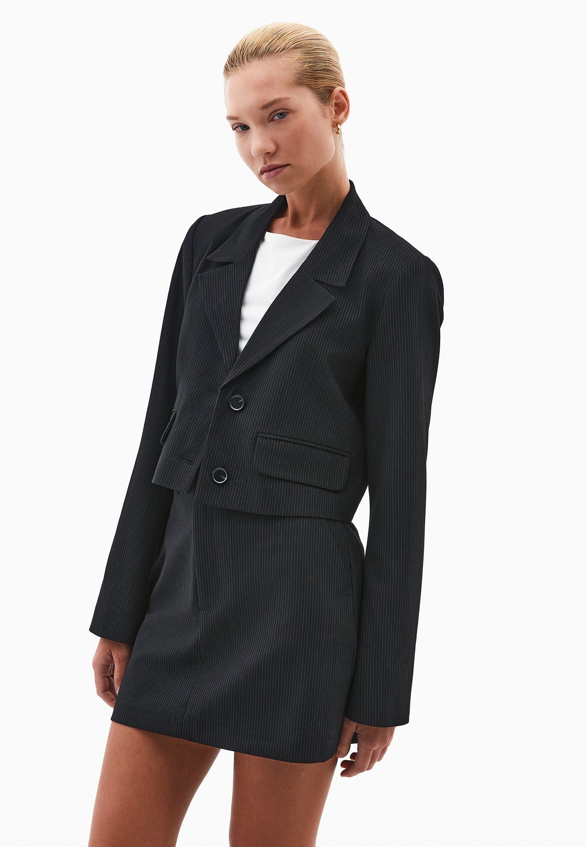 Slim Fit Cropped Blazer Jacket - BLACK STRIPE