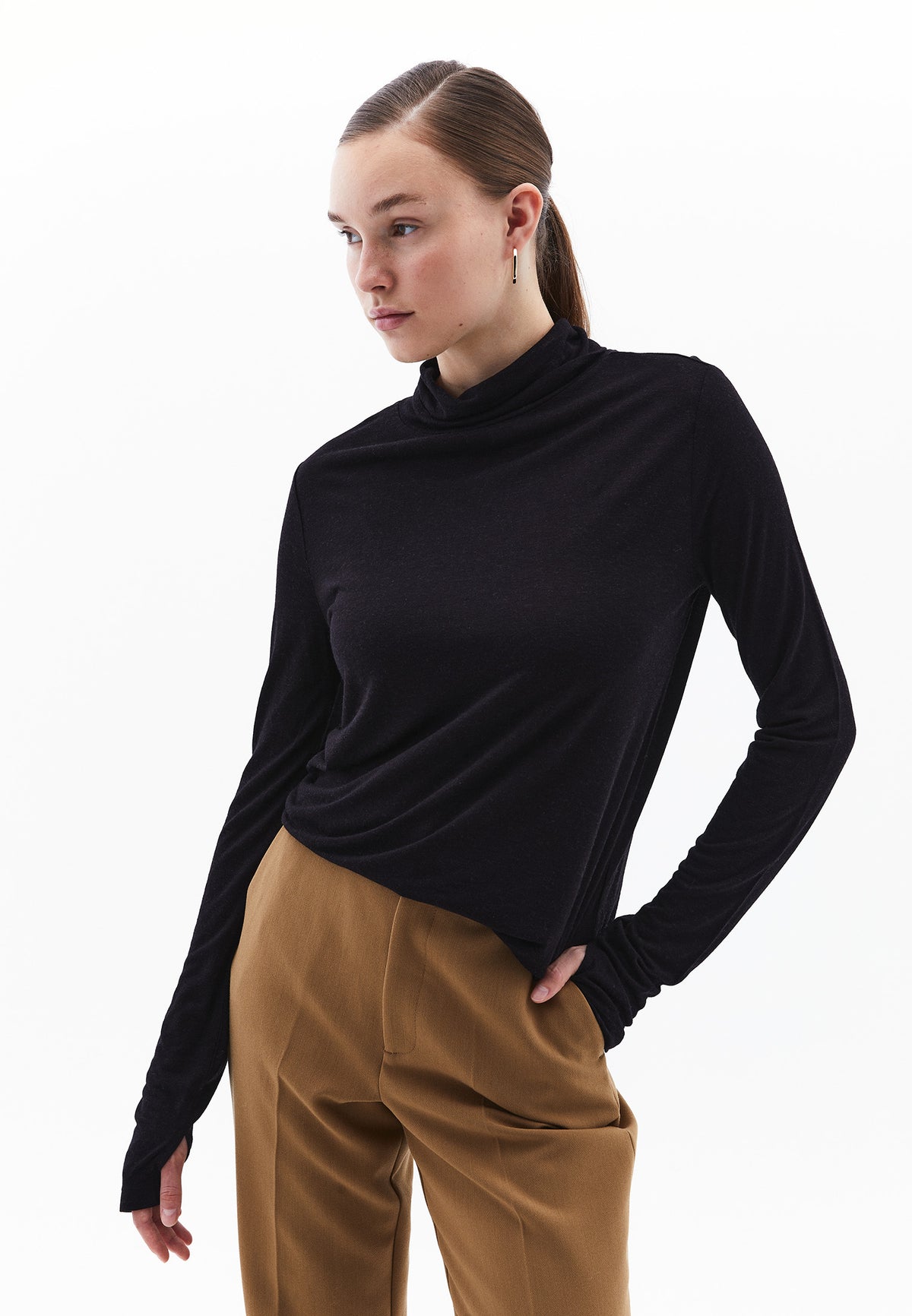 Turtleneck Long Sleeve T-Shirt - BLACK