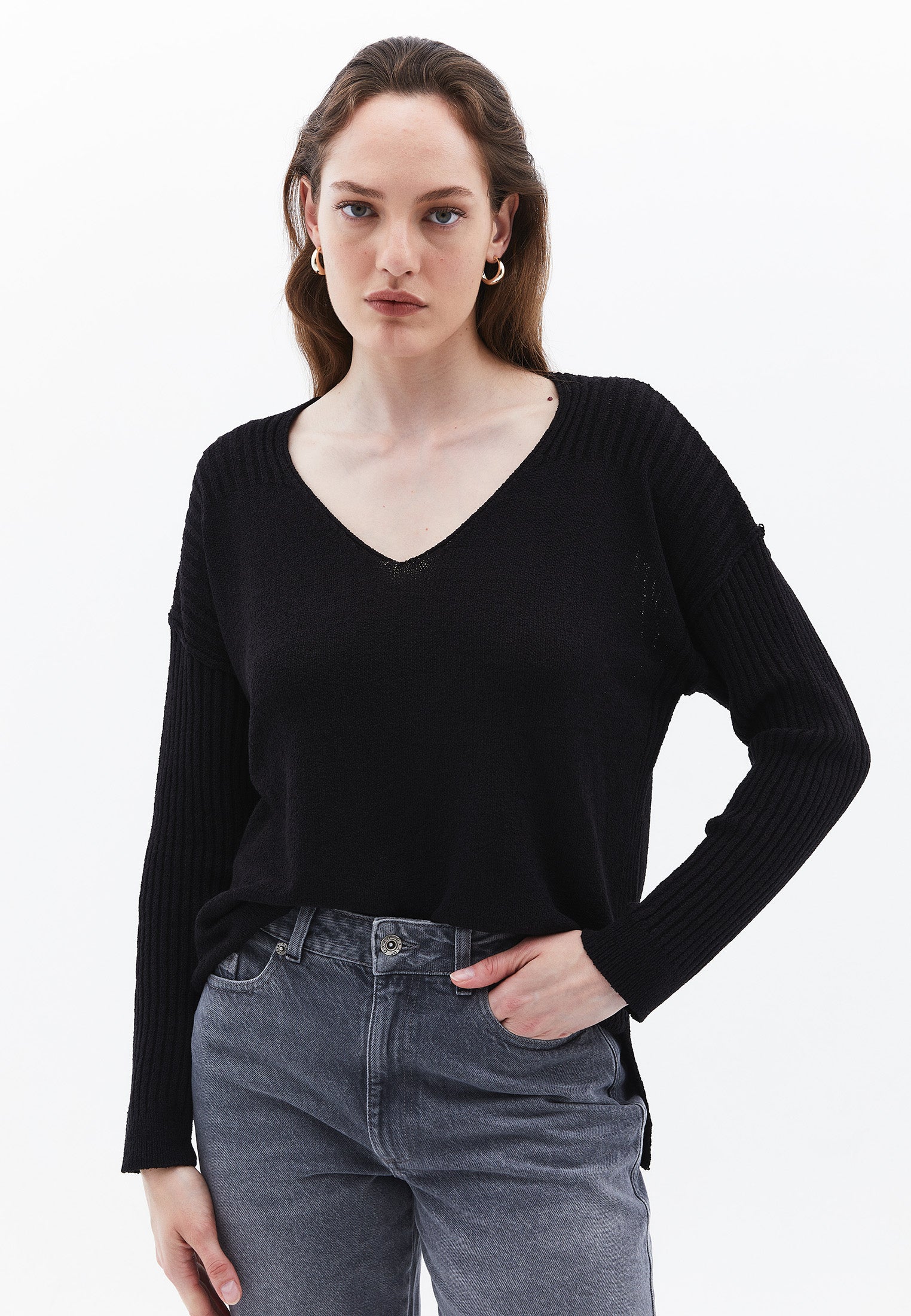 V Neck Bouclé Sweater - BLACK