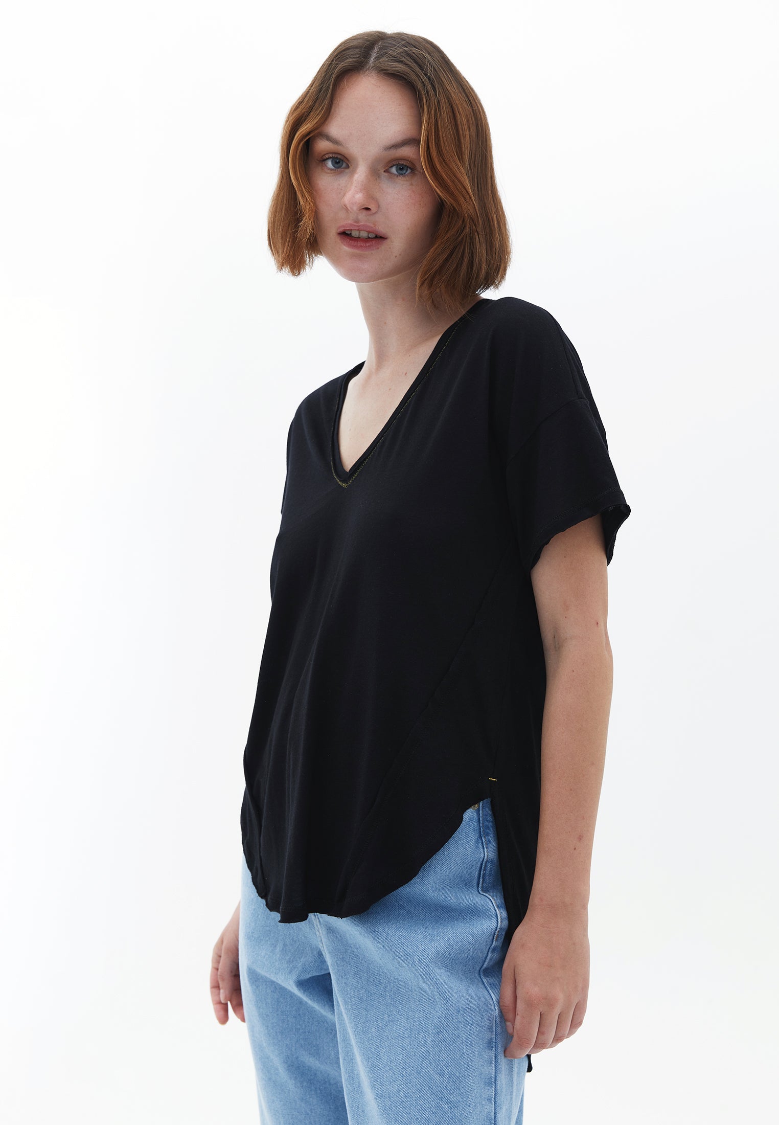 V Neck Short Sleeve T-Shirt - BLACK