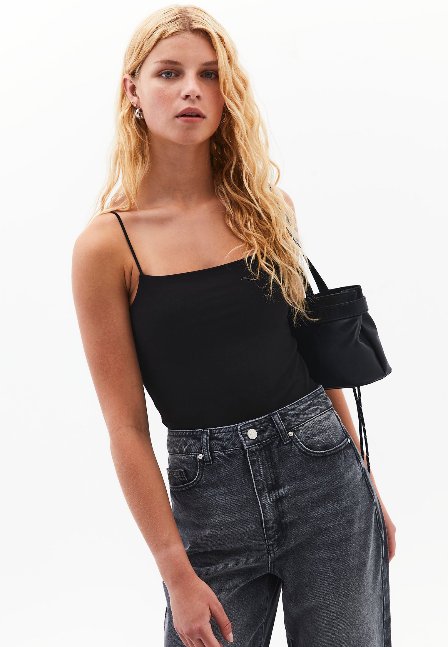 Wide Neck Bodycon Tank Top - BLACK