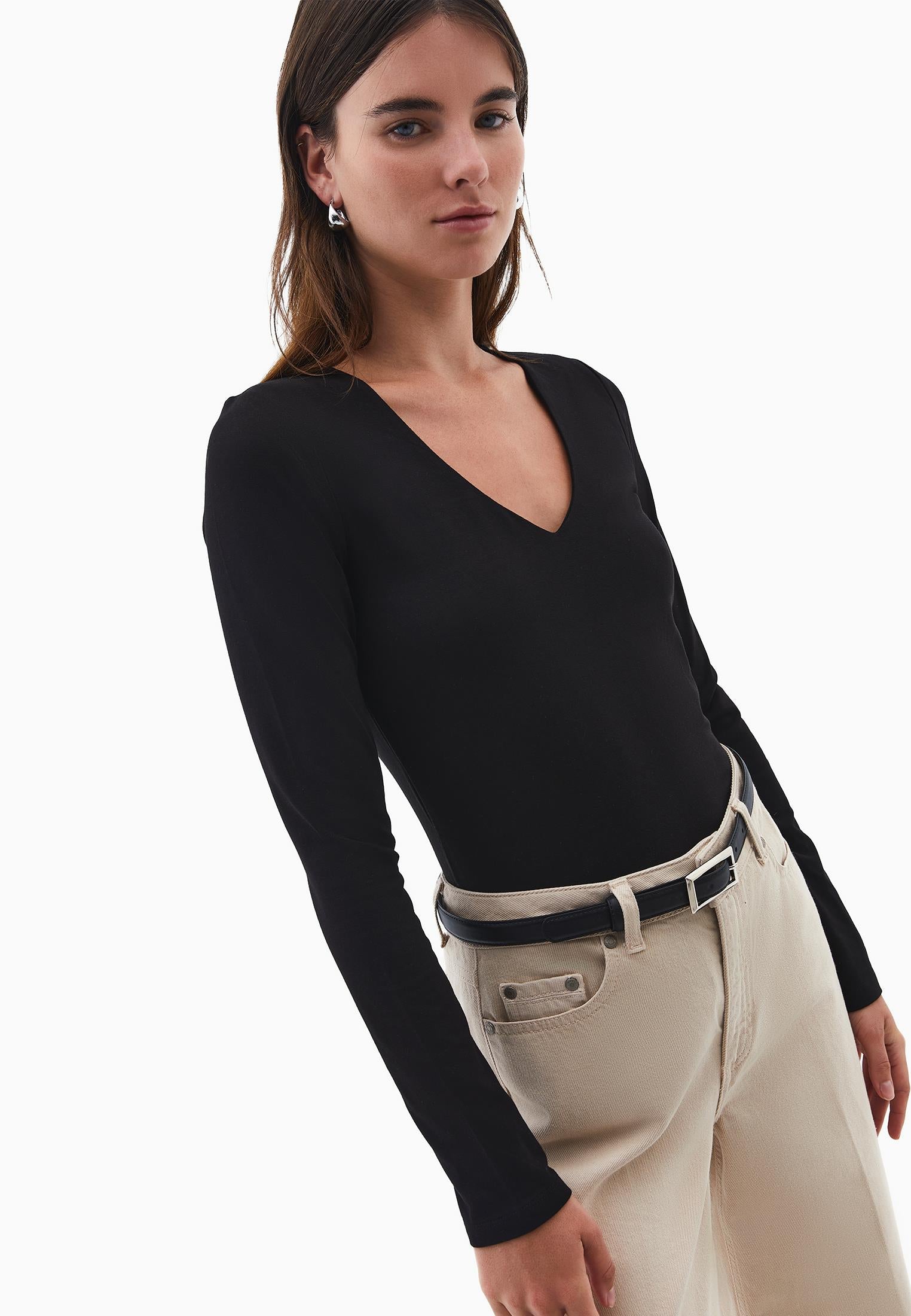 V Neck Long Sleeve T-Shirt - BLACK