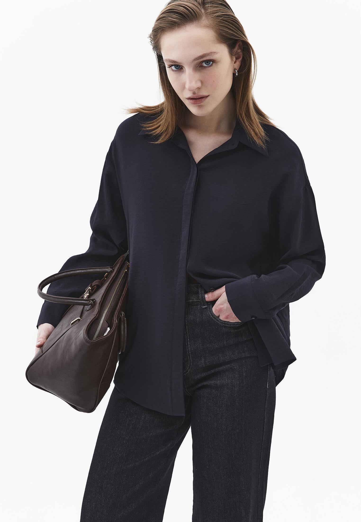 Oversize Long Sleeve Buttoned Shirt - BLACK