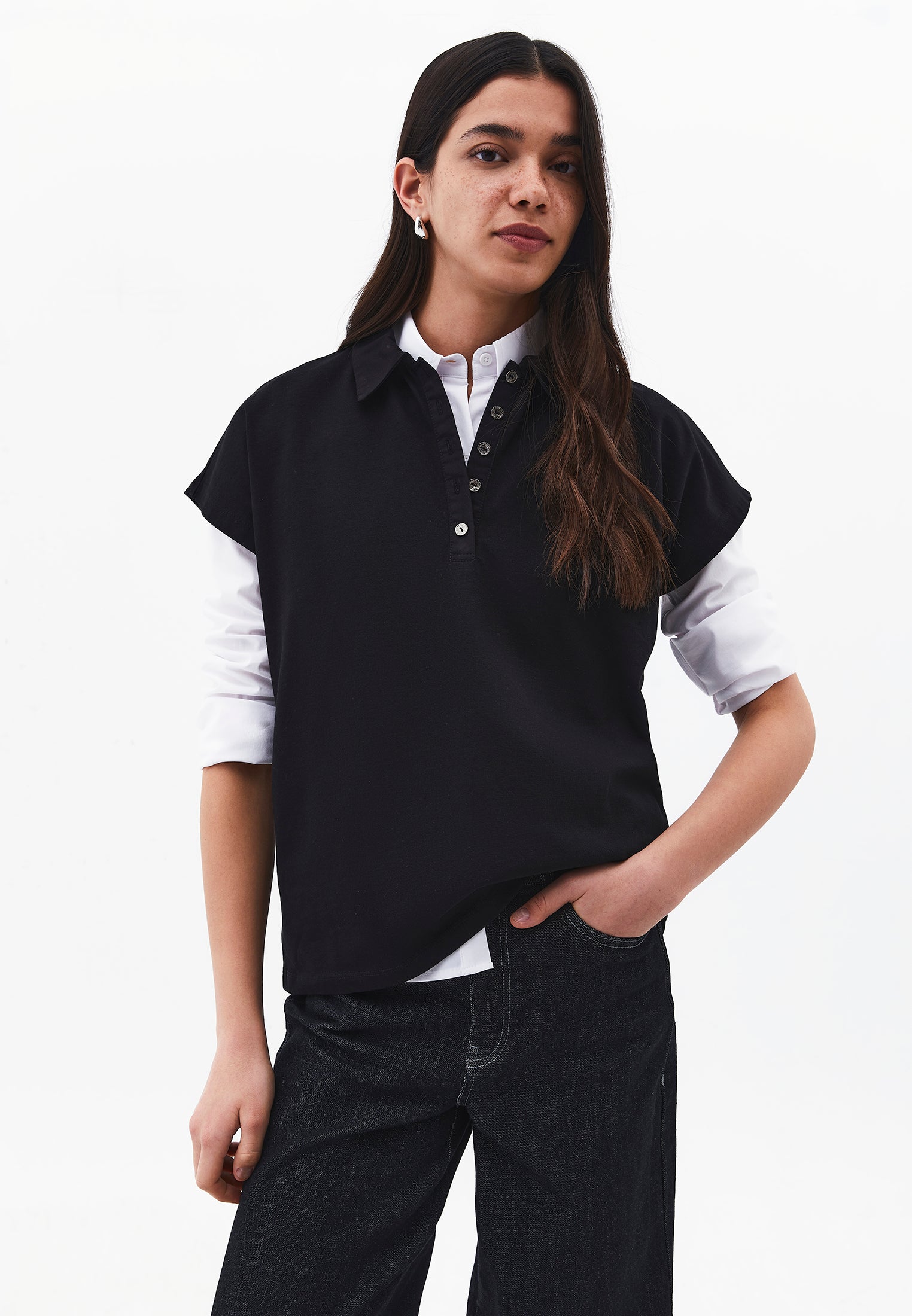 Button Detailed Polo Neck T-Shirt - BLACK