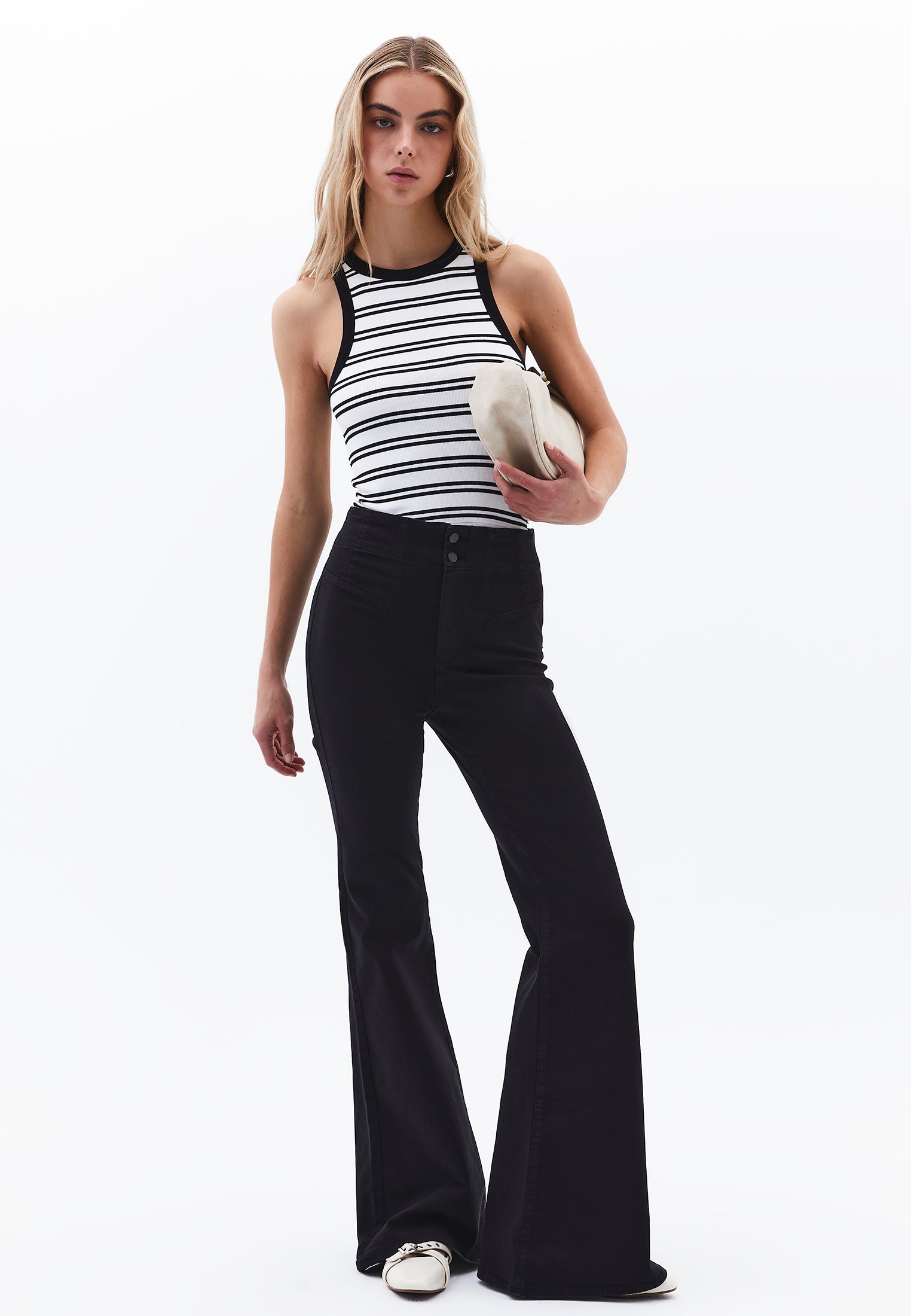 Spanish Leg Pants - BLACK