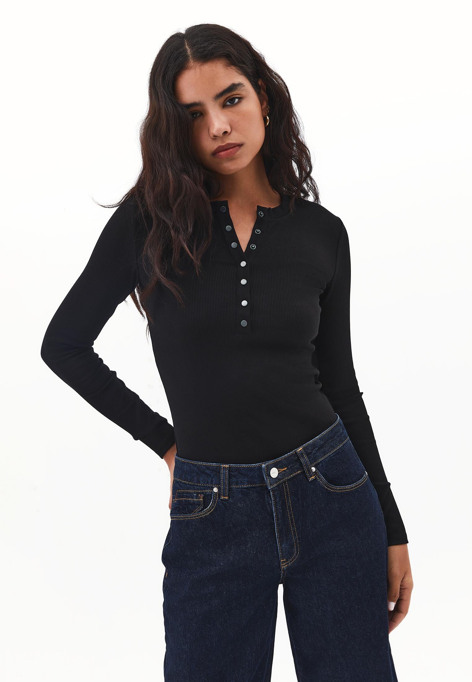 Long Sleeve Crew Neck Bodycon T-Shirt - BLACK