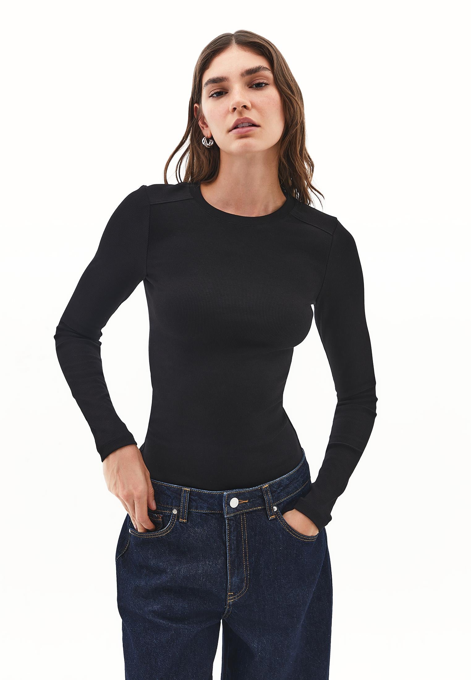 Bodycon Crew Neck T-Shirt - BLACK