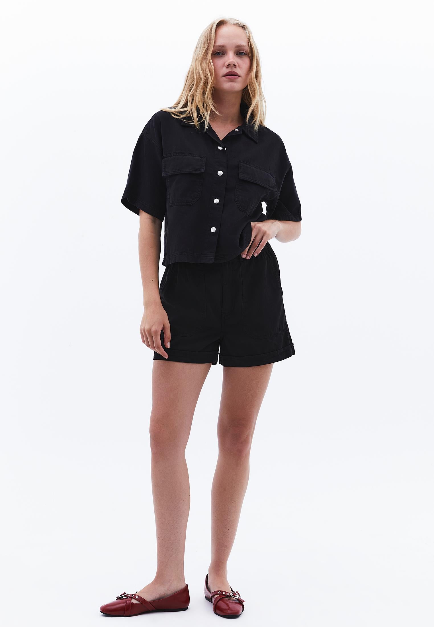 High Waist Short Shorts - BLACK