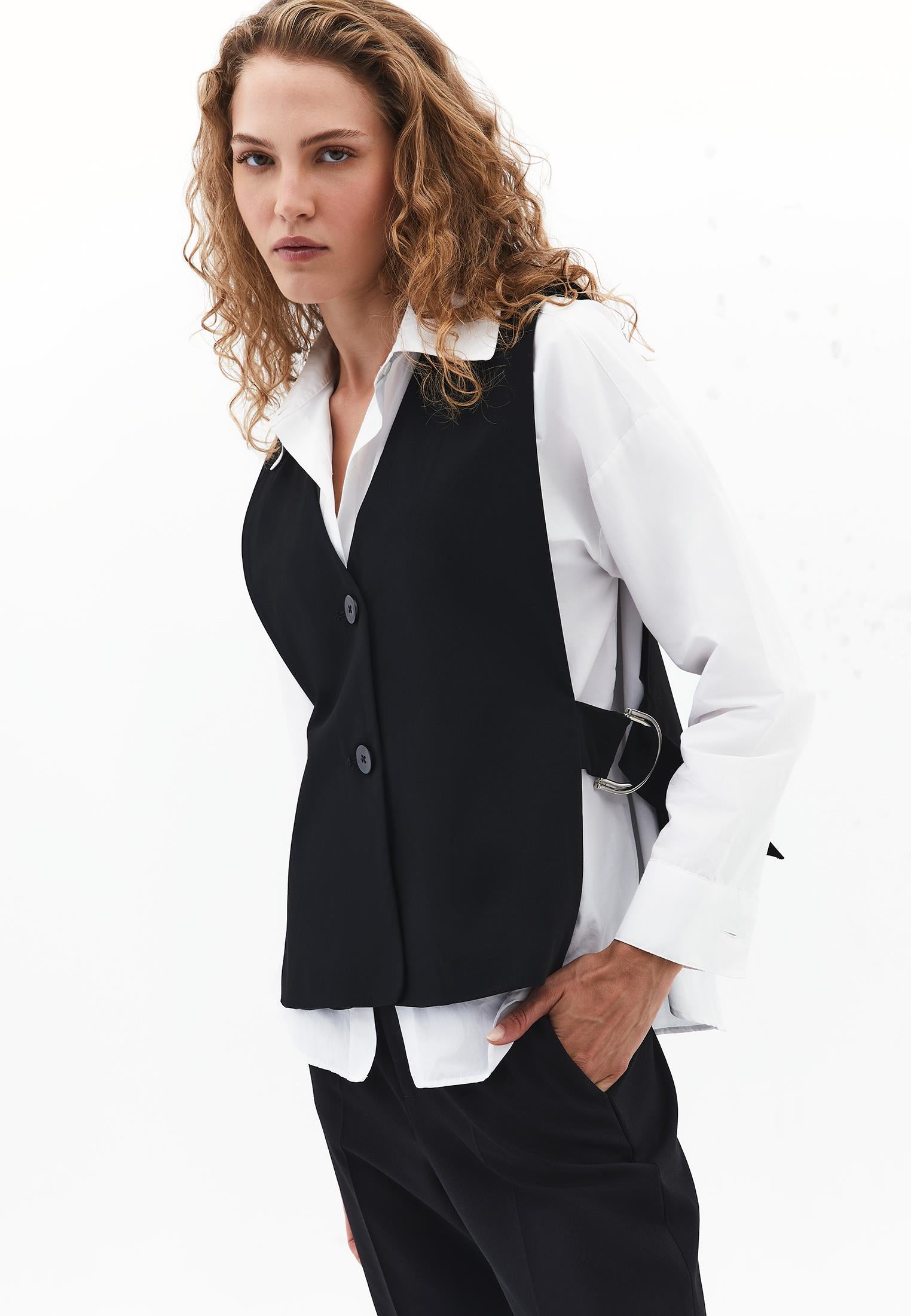 Vest With Buckle Detail V Neck - BLACK