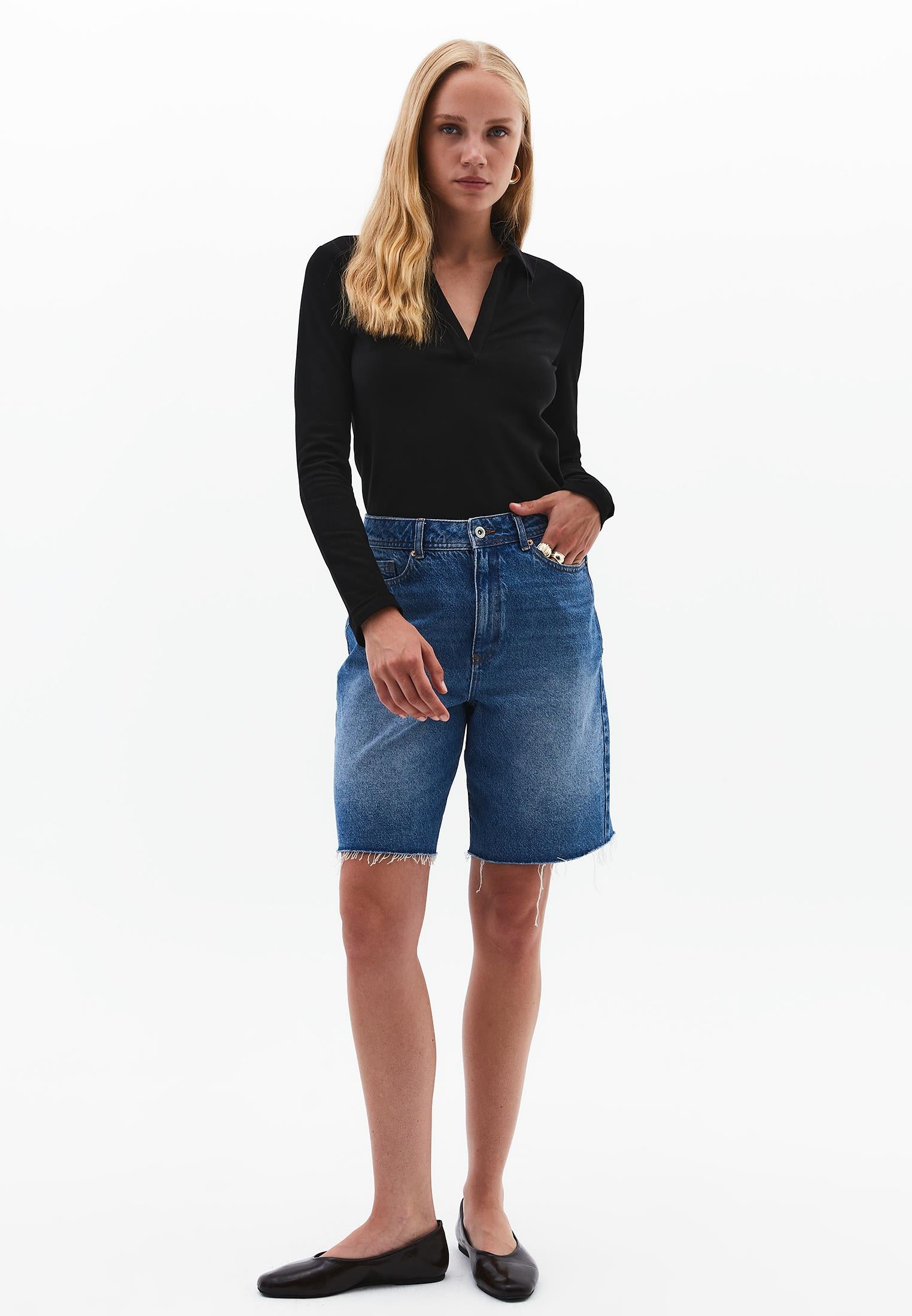 Standard Polo Collar T-Shirt With Slit Detail - BLACK