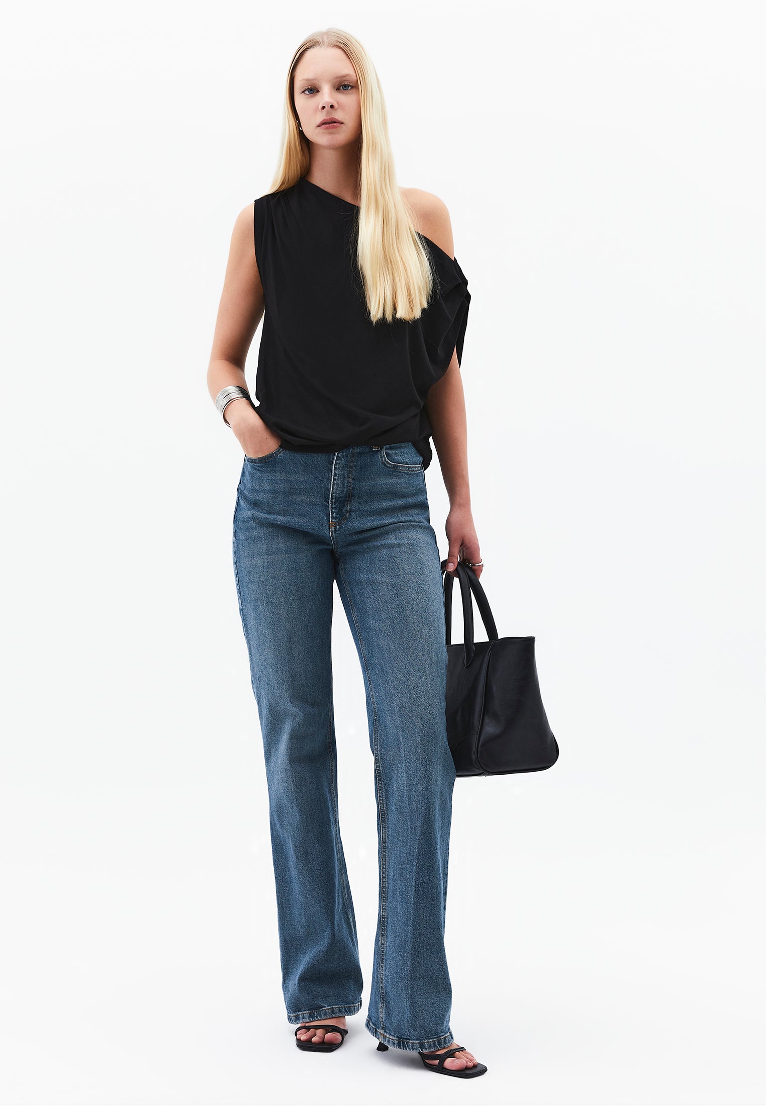 Pleated Asymmetric T-Shirt - BLACK