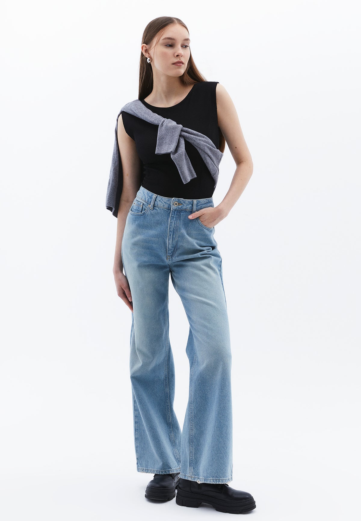 Boat Neck T-Shirt - BLACK