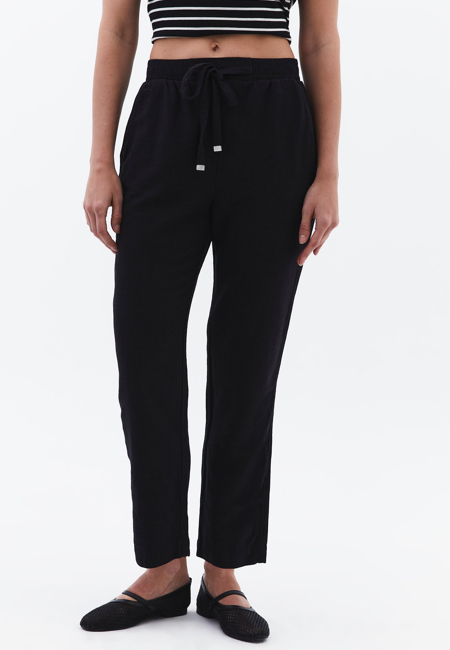 Elastic Carrot Fit Trousers - BLACK