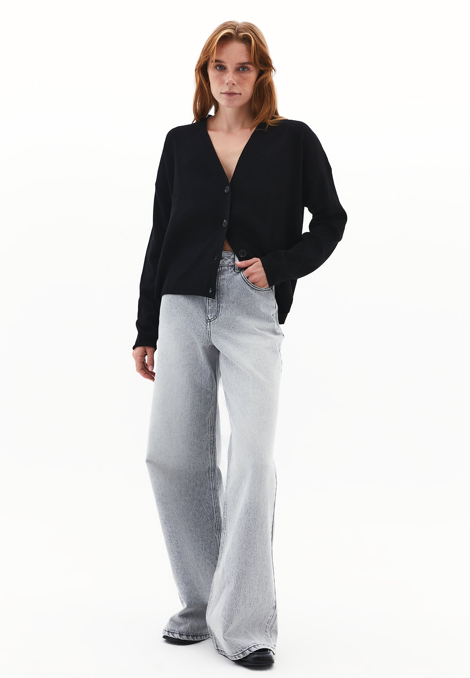 Viscose V-Neck Cardigan - BLACK