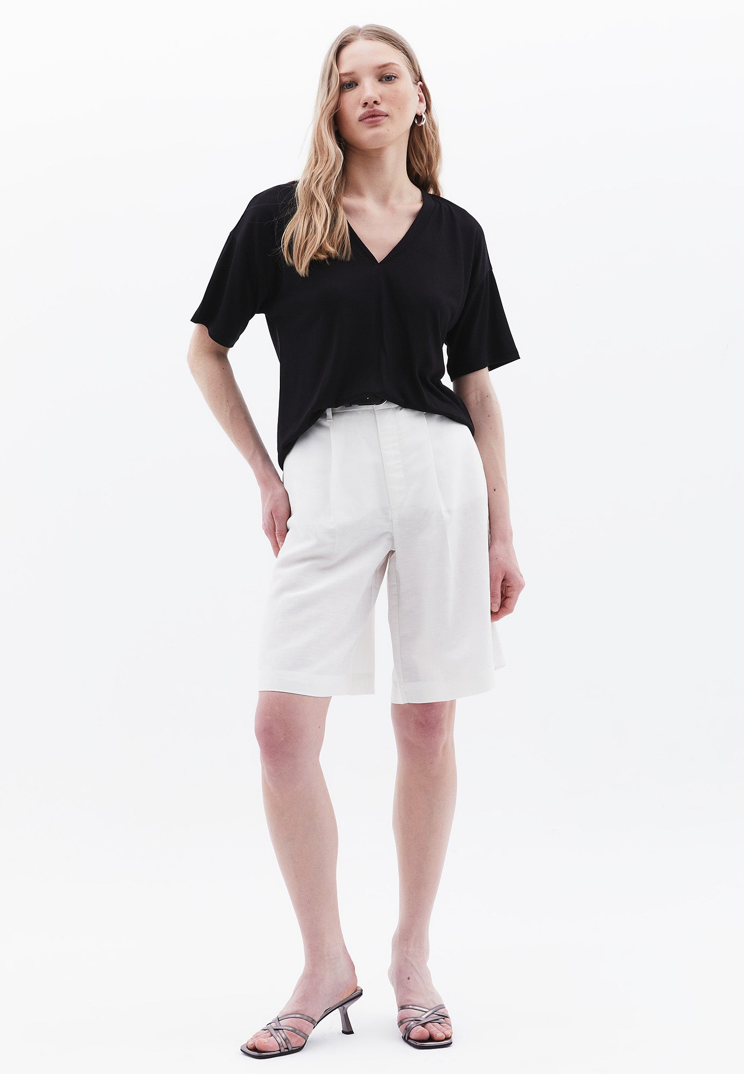 V Neck Oversize Short Sleeve T-Shirt - BLACK