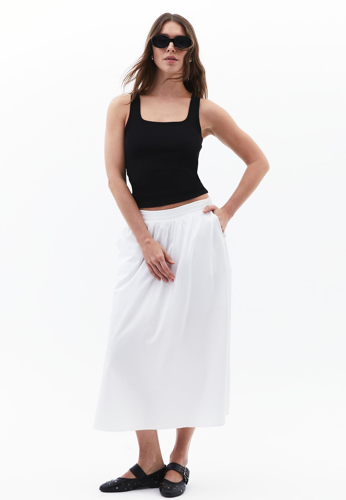 Square Neck Sleeveless Top - BLACK