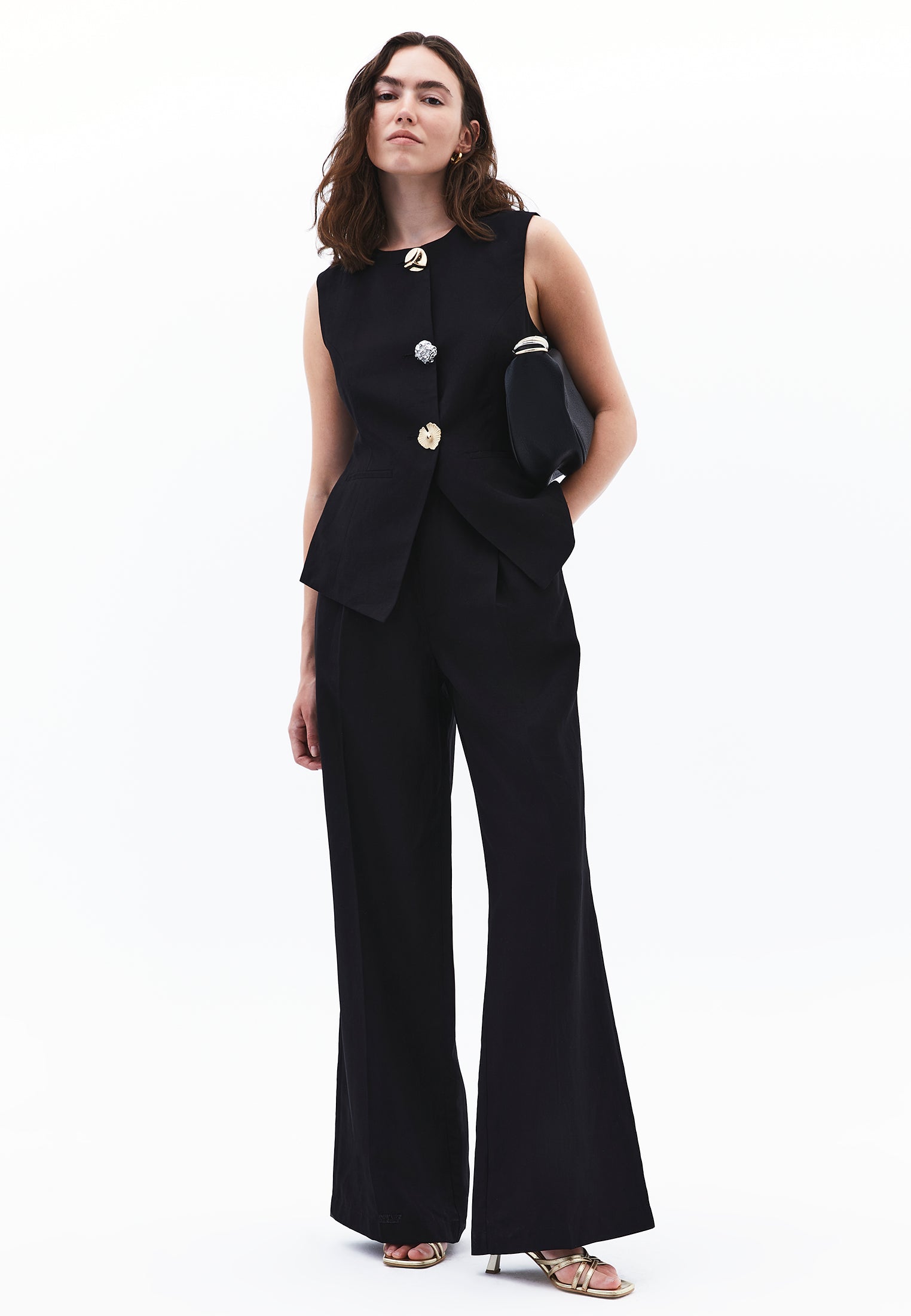 Sleeveless Vest With Button Details - BLACK