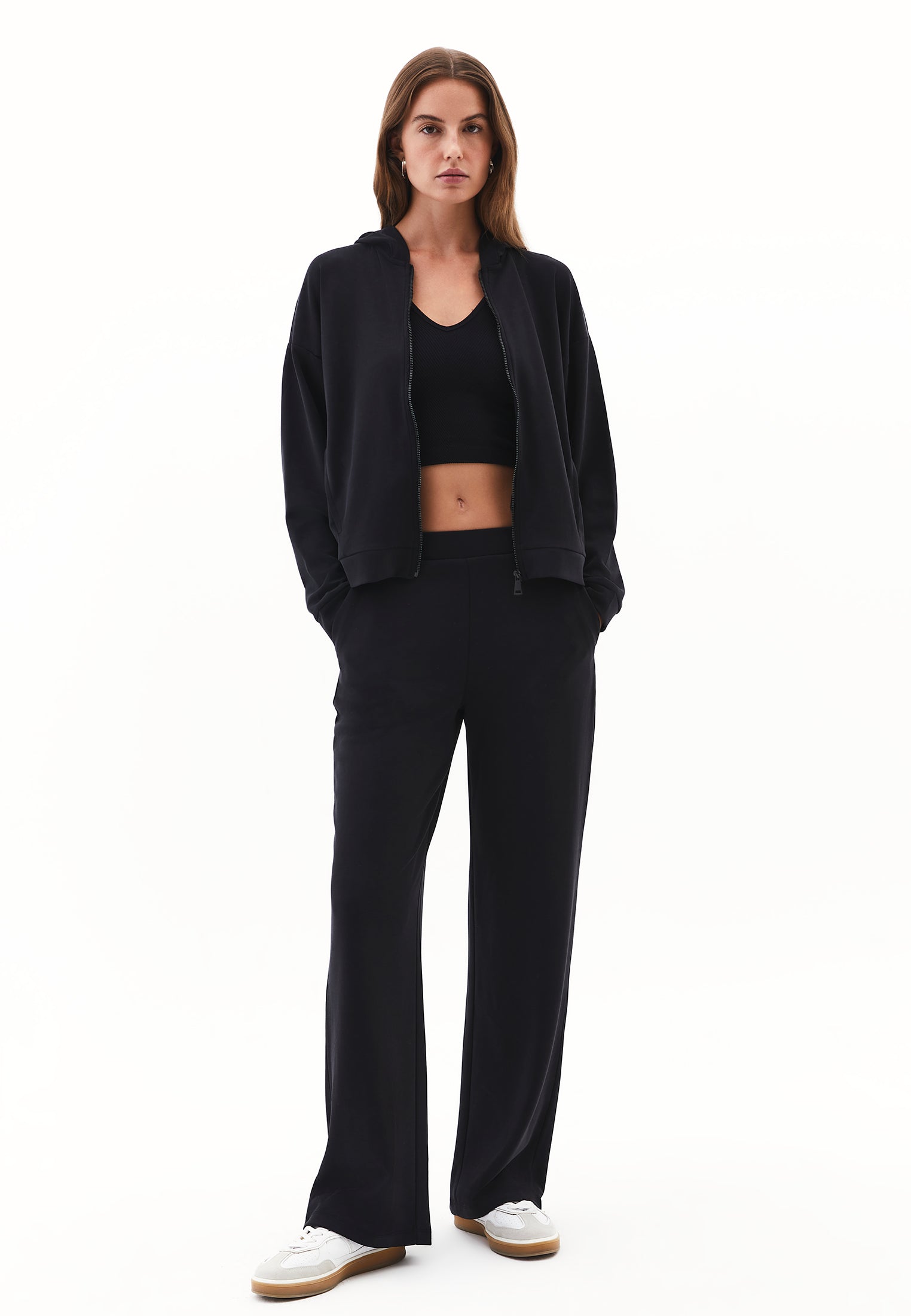 Hoodie With Pockets And Zipper Detail Sweatshirt - BLACK