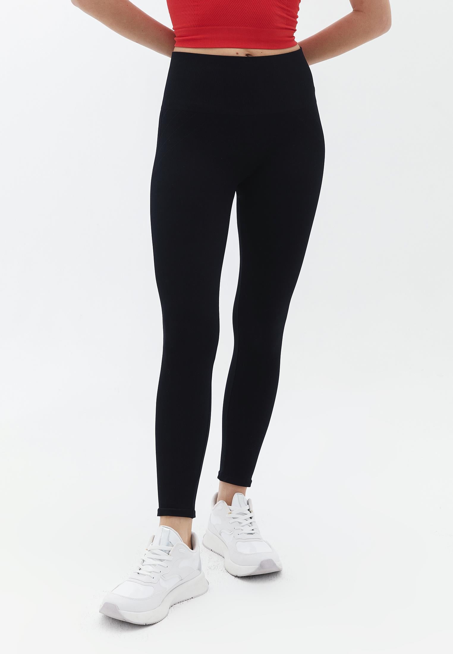 High Waist Ankle Cut Leggings - BLACK