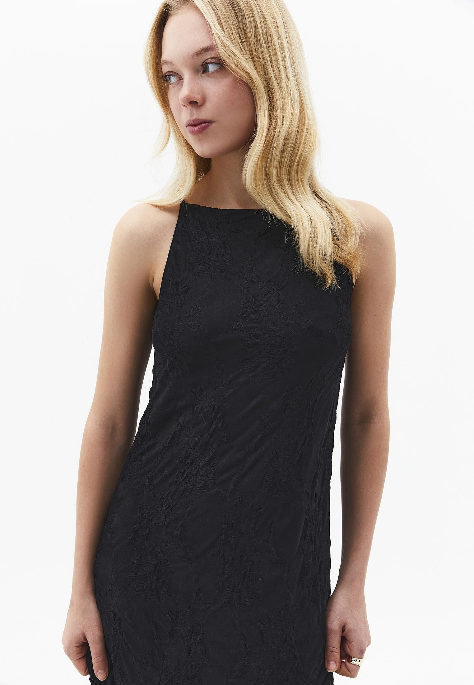 Sleeveless Long Dress With Crew Neck - BLACK
