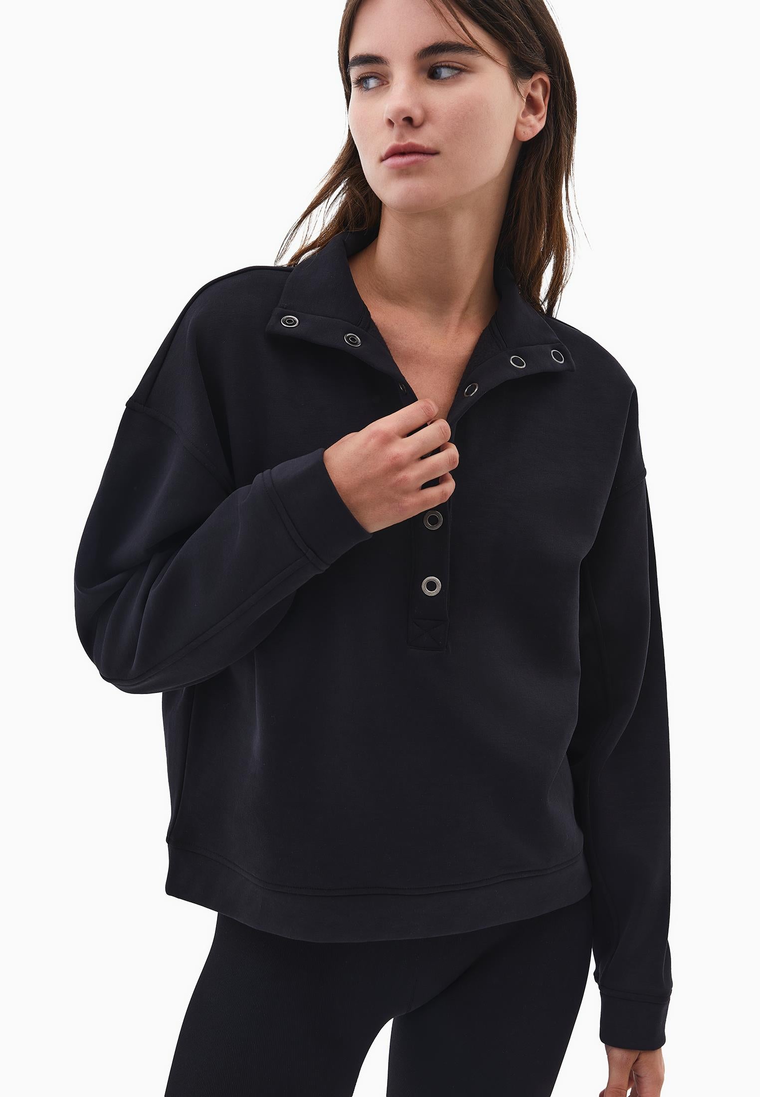 High Neck Sweatshirt - BLACK