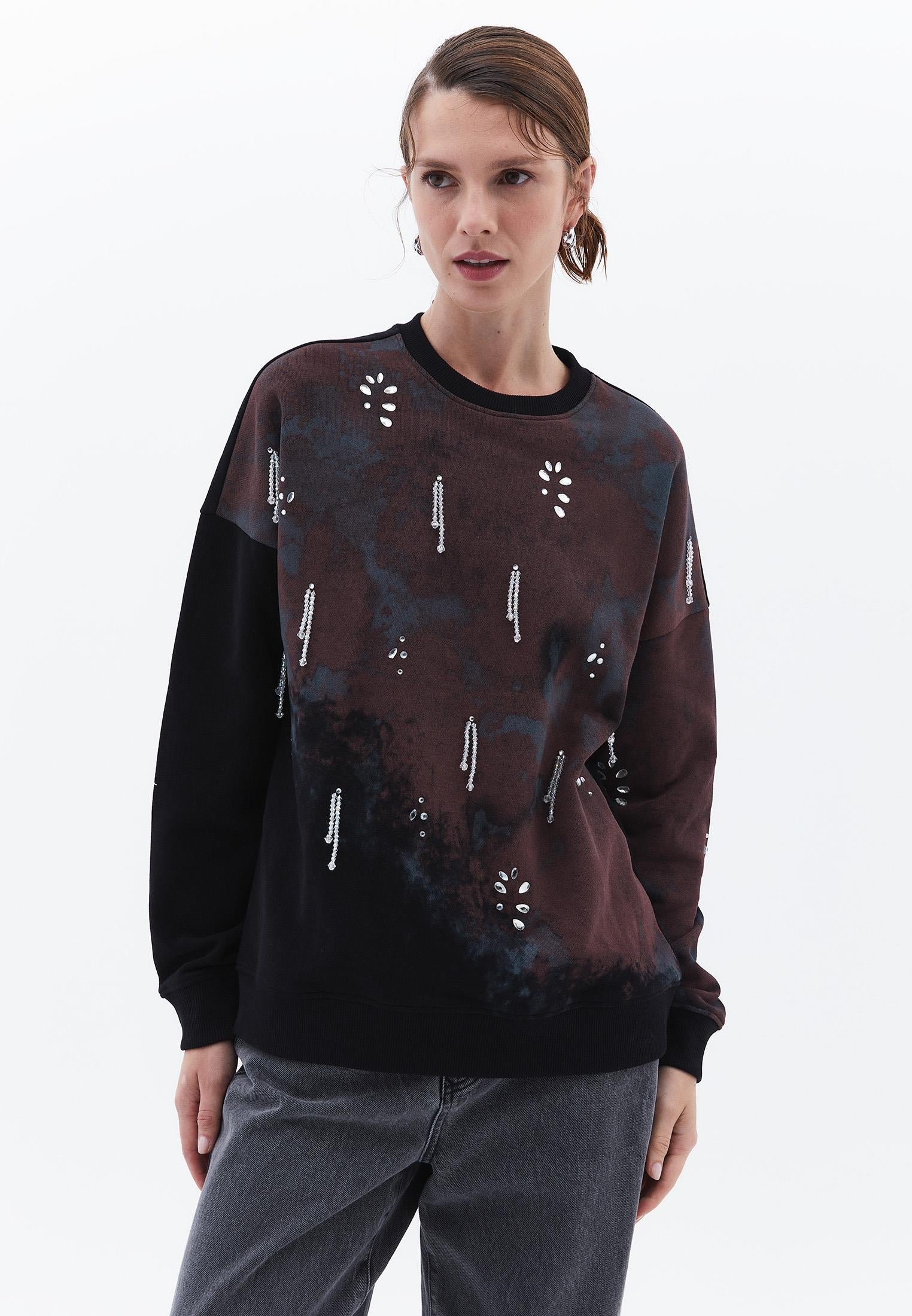 Beaded Printed Oversize Sweatshirt - BLACK
