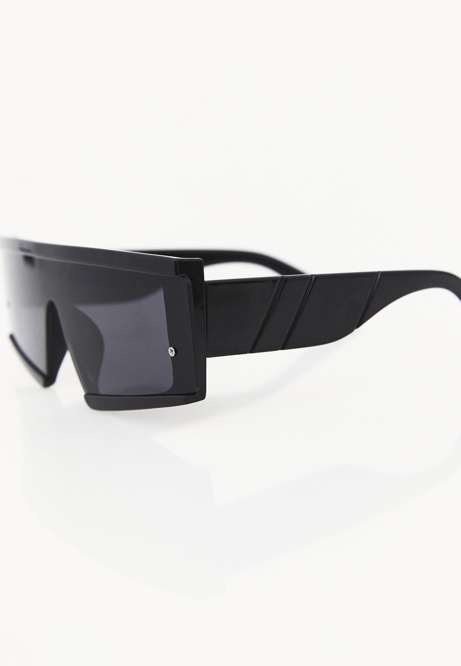 Sunglasses Model Women Summer Accessory - BLACK