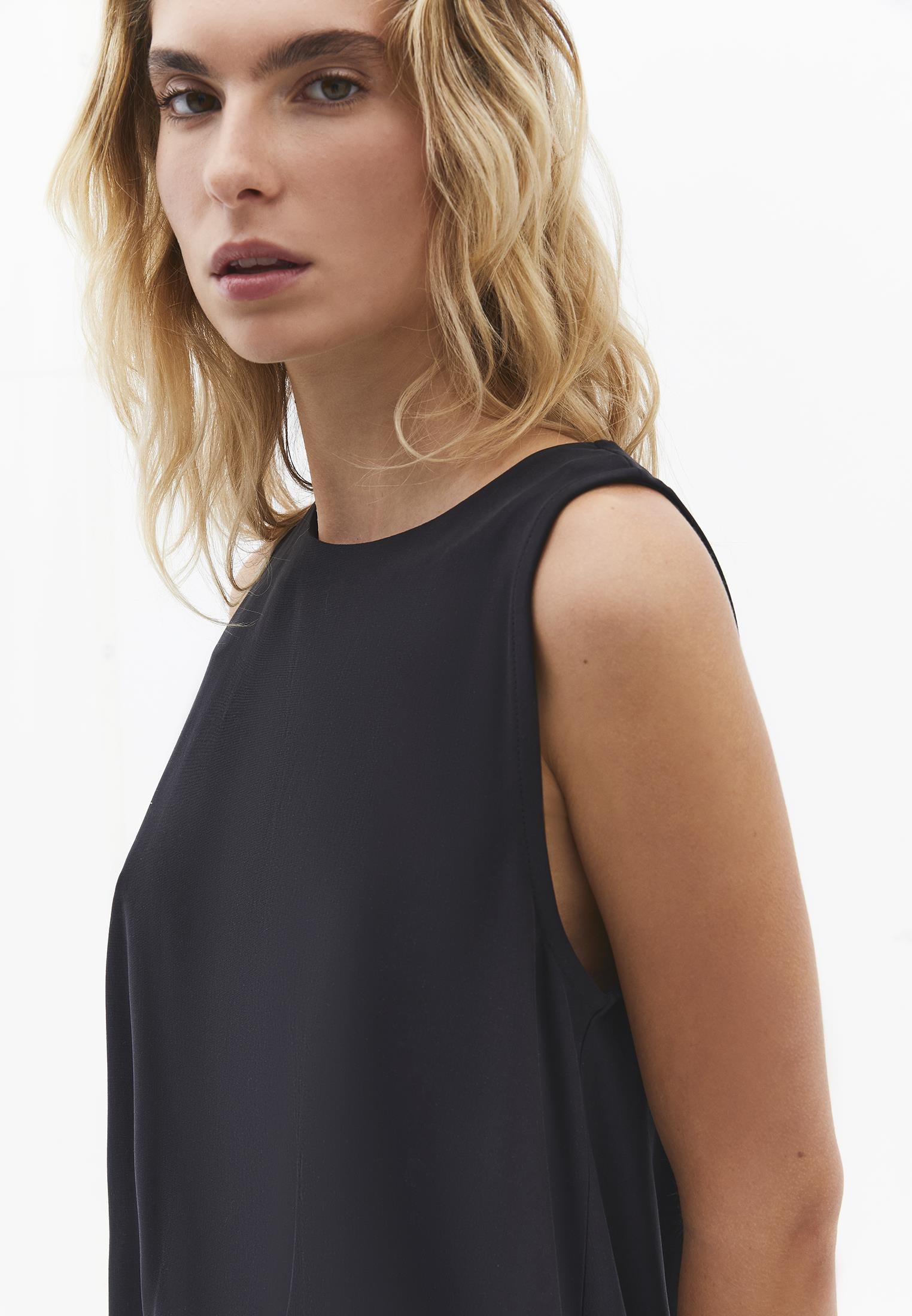 Crew Neck Loose Fit Tank Top - BLACK