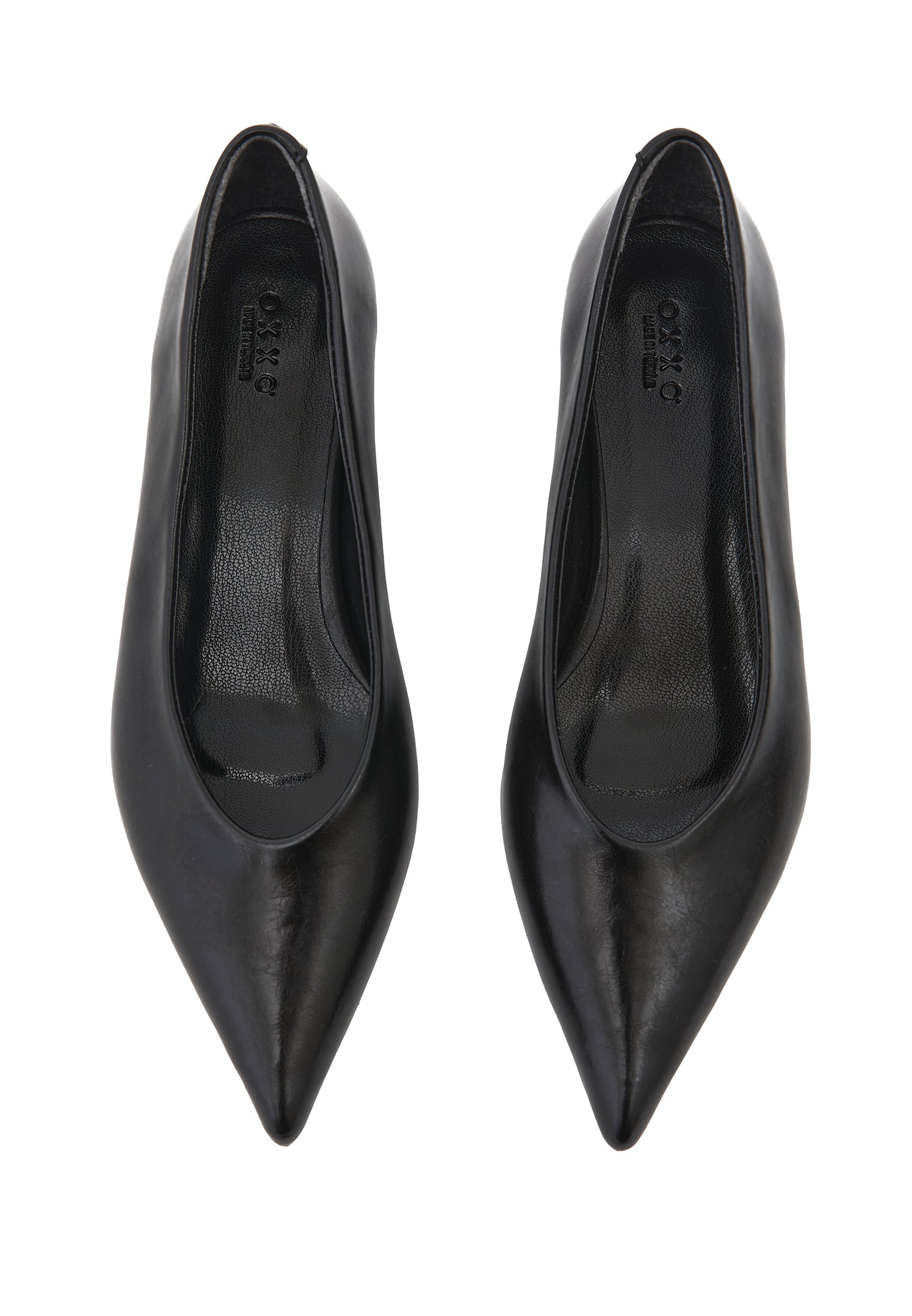 Women's Shoe With Fashion Details - BLACK