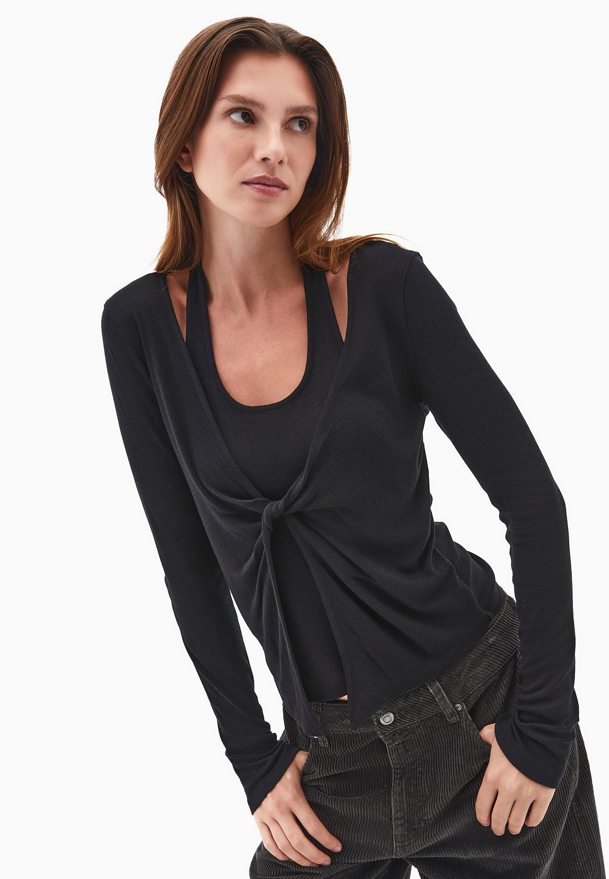 V Neck Long Sleeve T-Shirt - BLACK