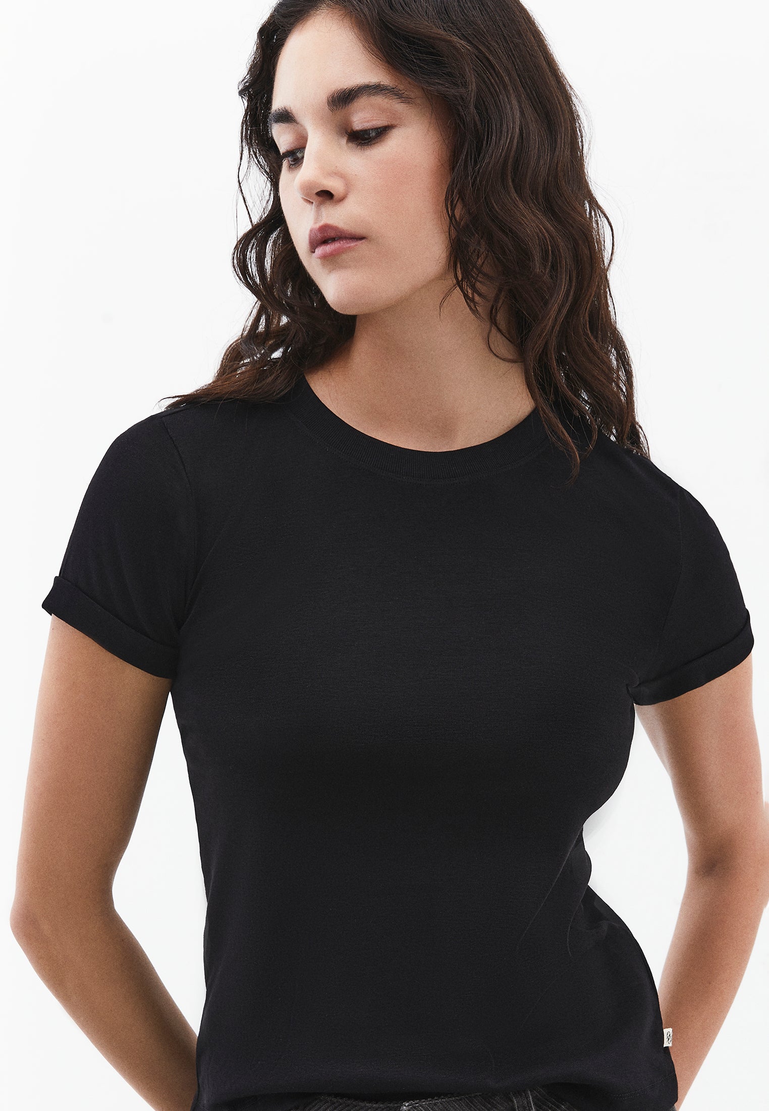 Crew Neck Short Sleeve T-Shirt - BLACK