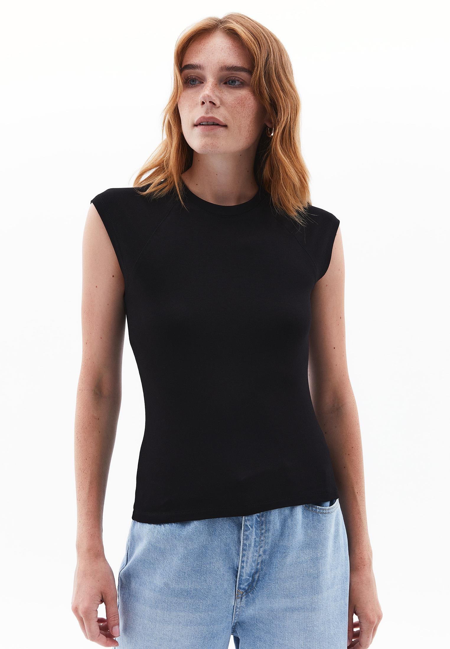 Short Sleeve T-Shirt With Closed Cut - BLACK