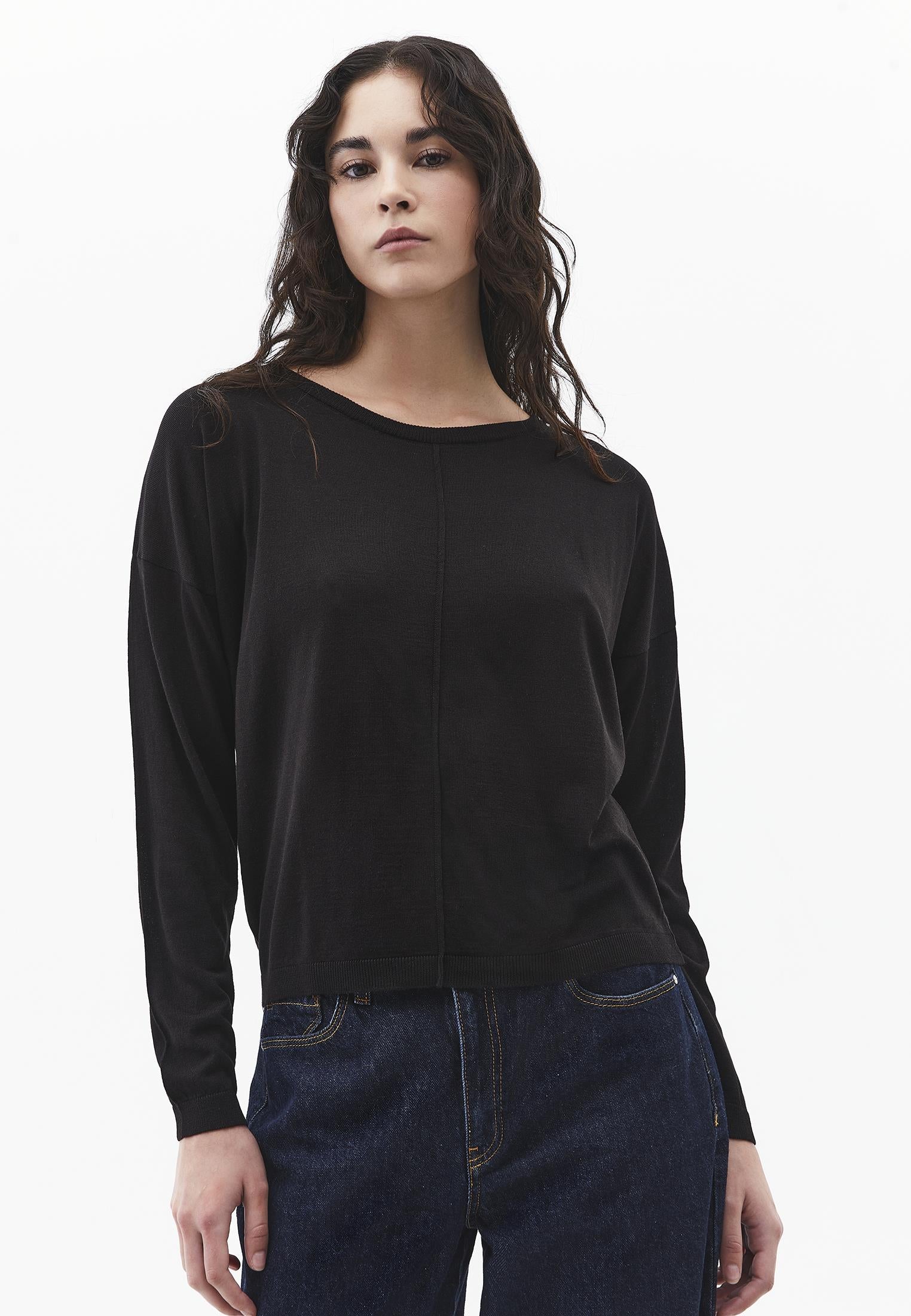 Viscose Boat Neck Sweater - BLACK