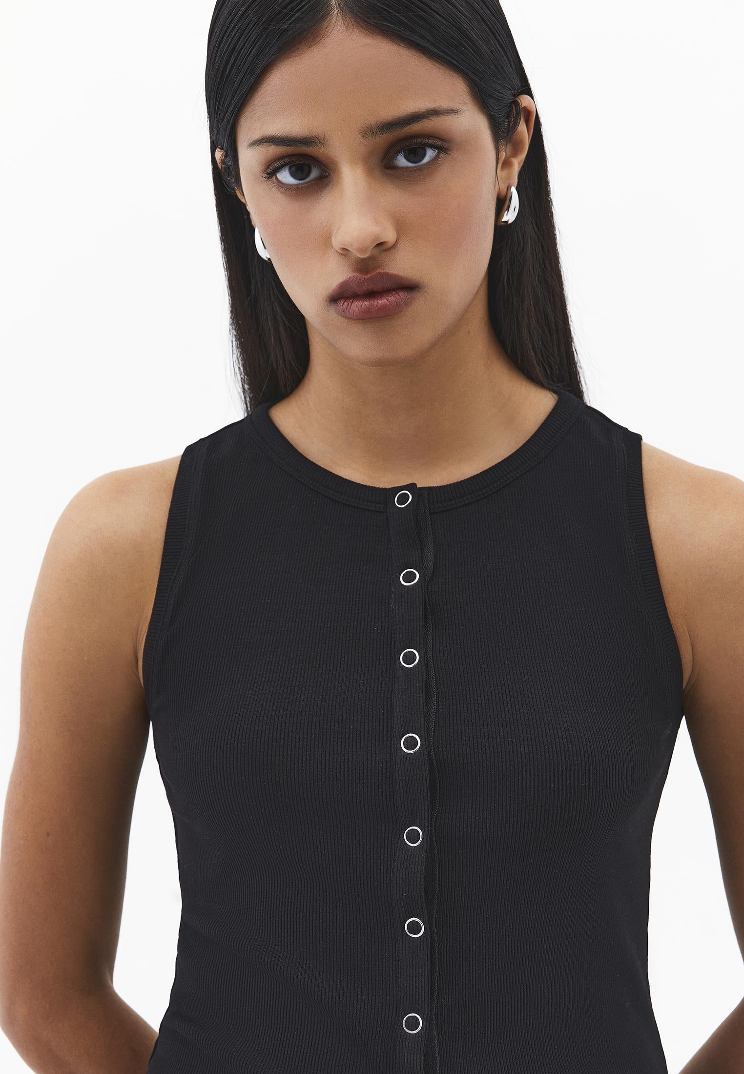 Sleeveless Crew Neck Tank Top - BLACK