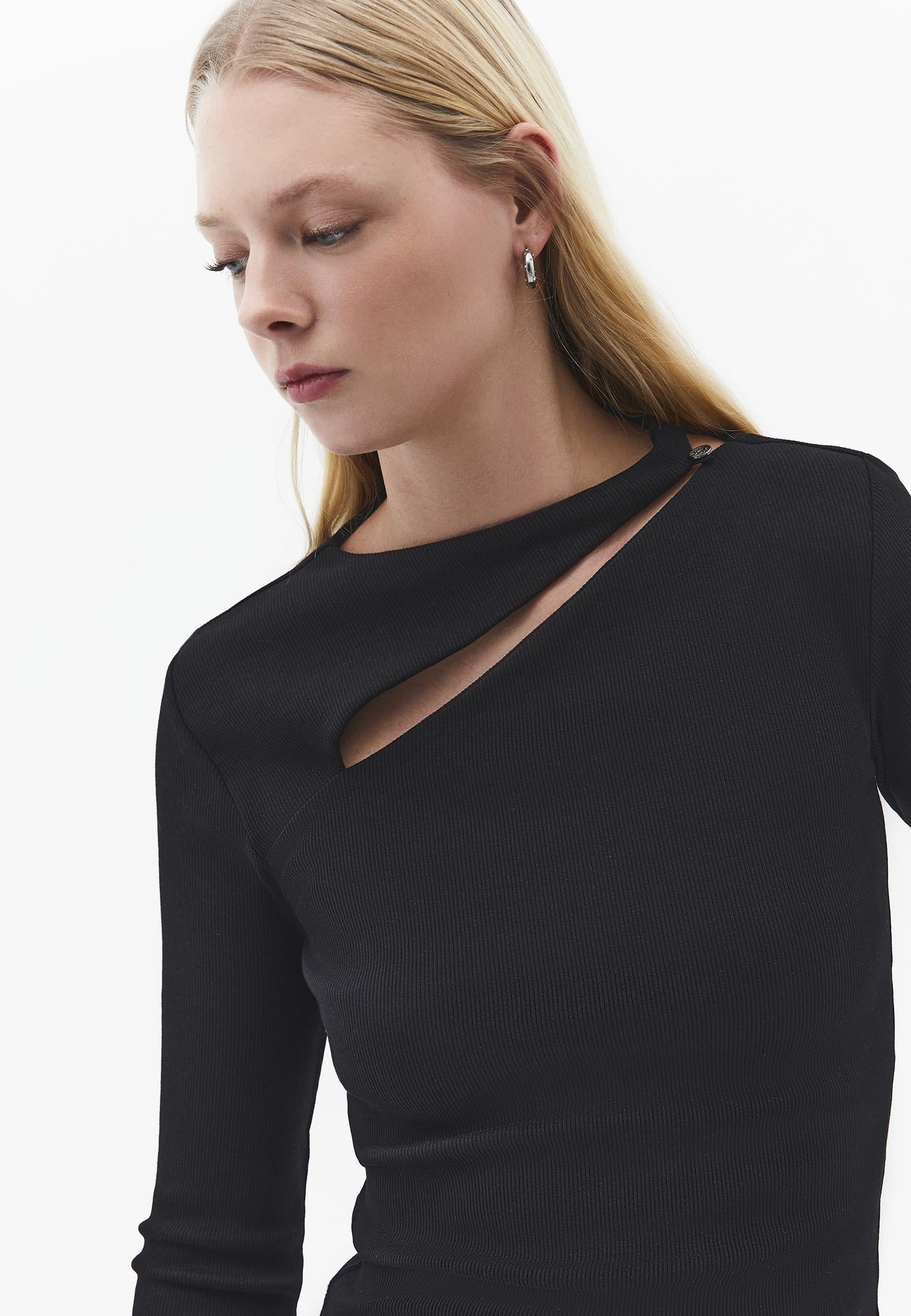 Asymmetric Cutout Long Sleeve Bodycon T-Shirt - BLACK