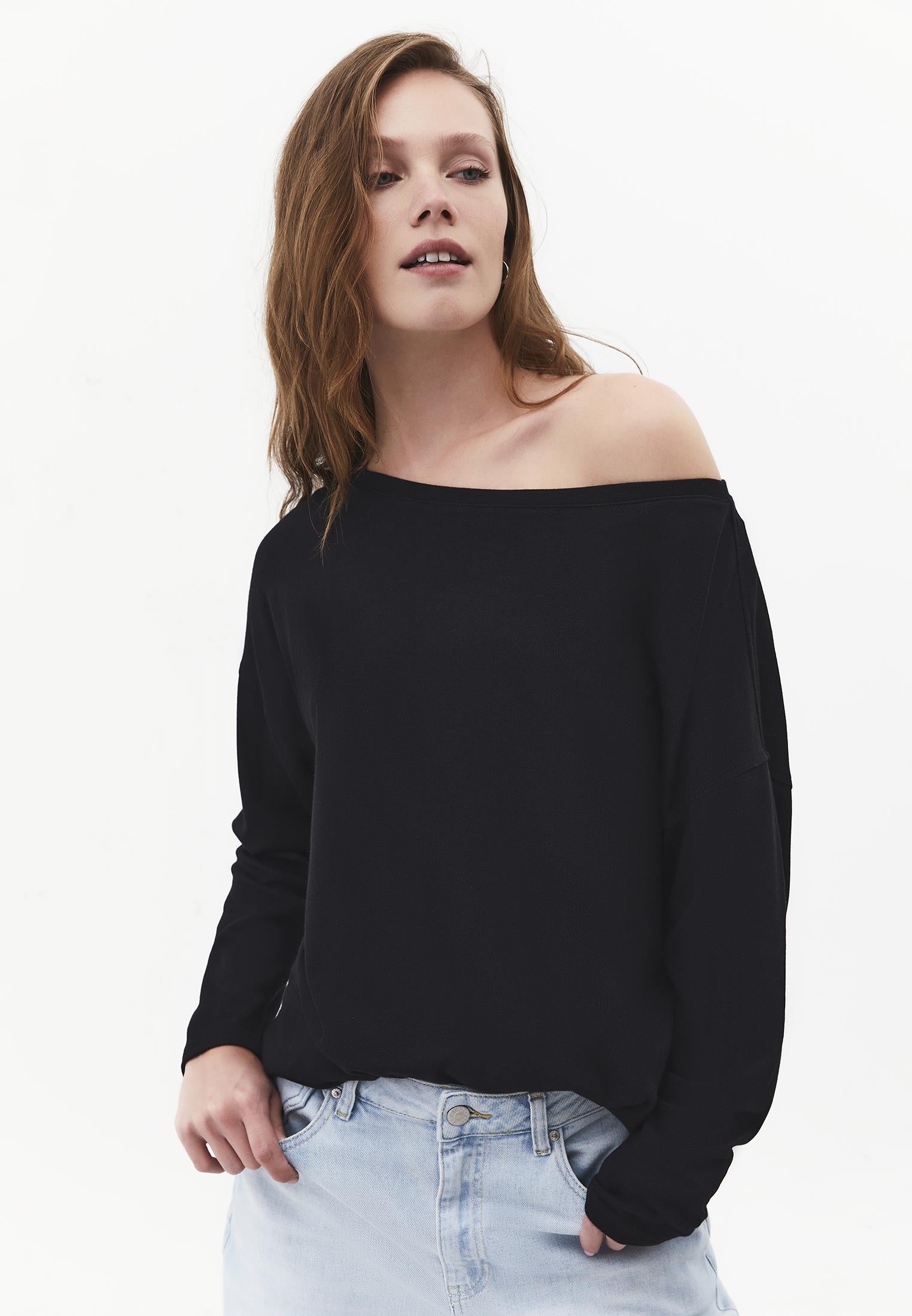Lightweight Boat Neck Knit Sweater - BLACK