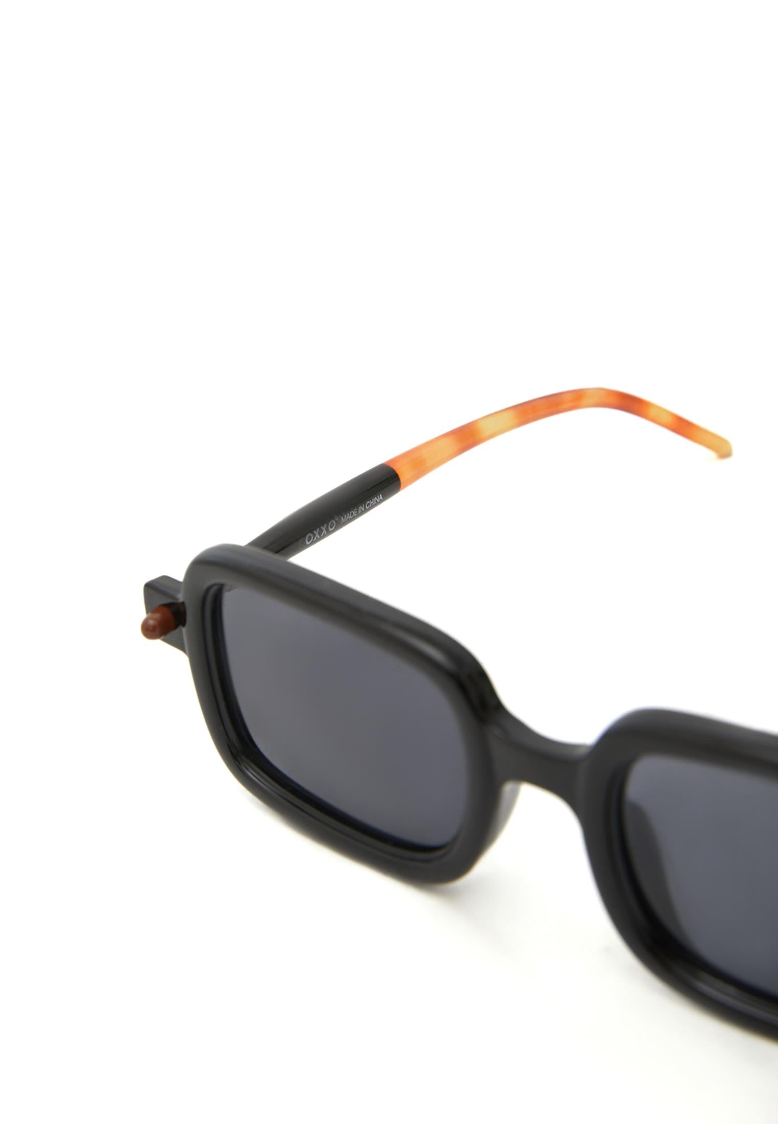 Glasses - BLACK