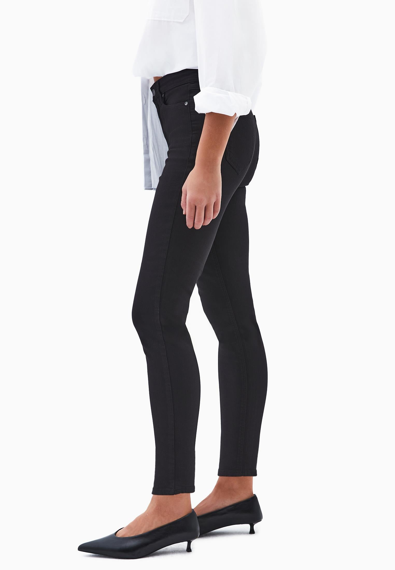High Waist Ankle Pants - BLACK