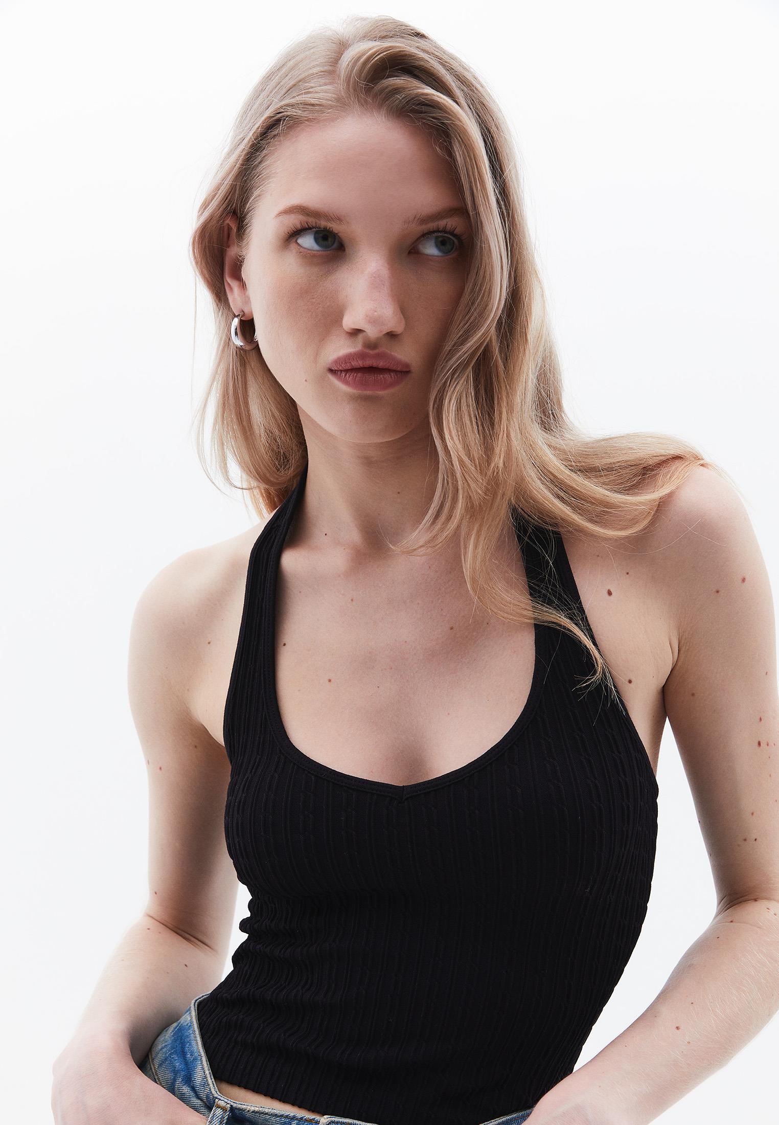 V Neck Seamless Camisole - BLACK