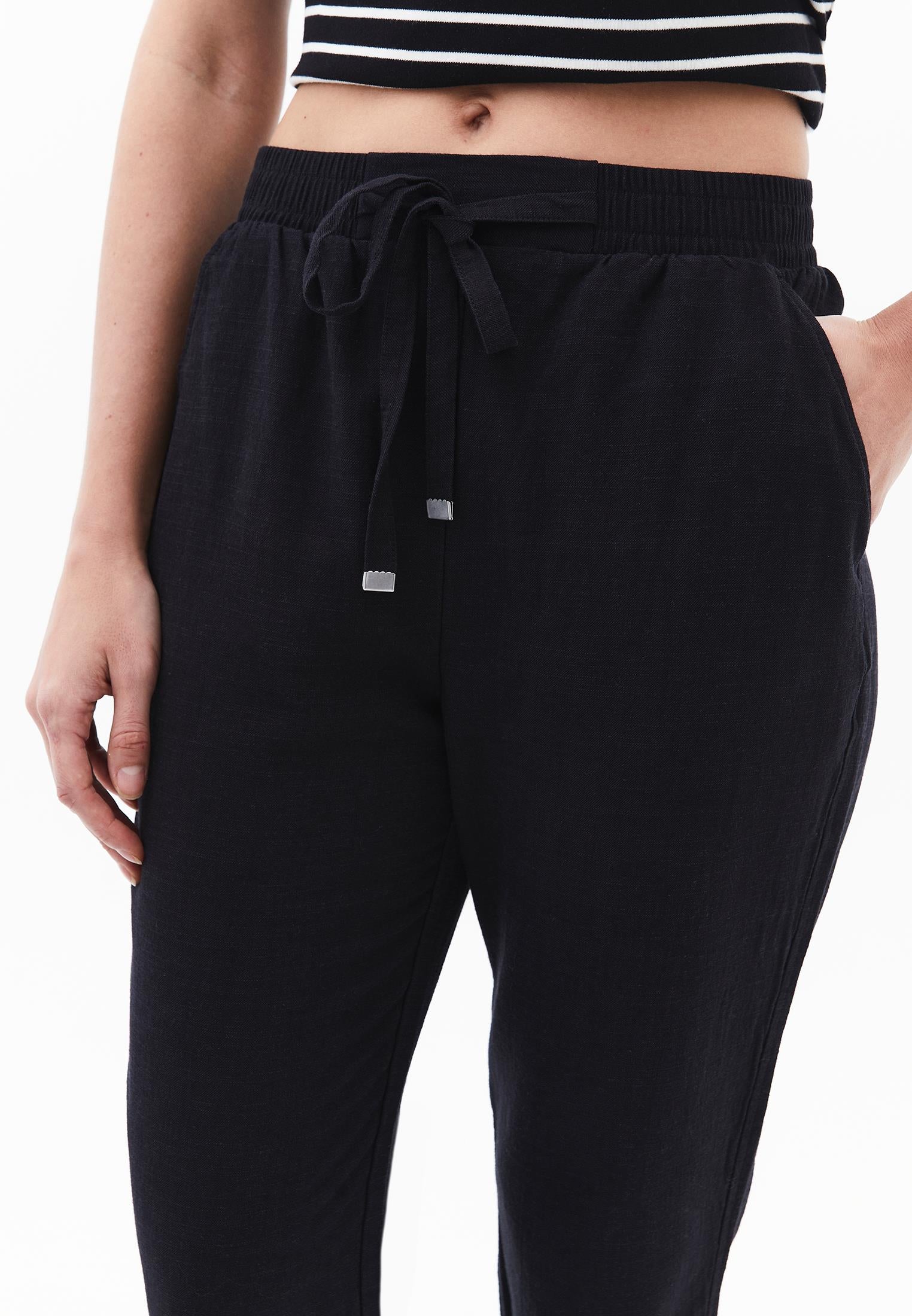 Woven Linen Carrot Pants - BLACK