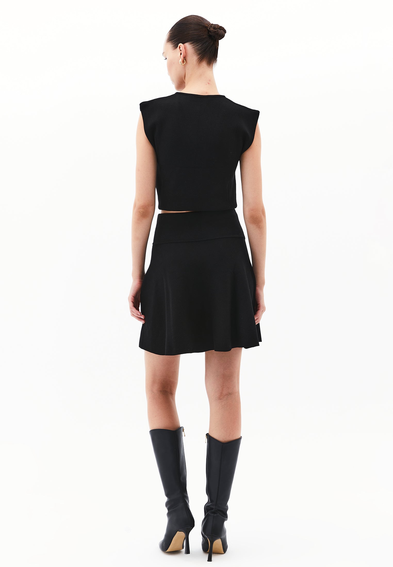 A-Line Short Knit Skirt - BLACK