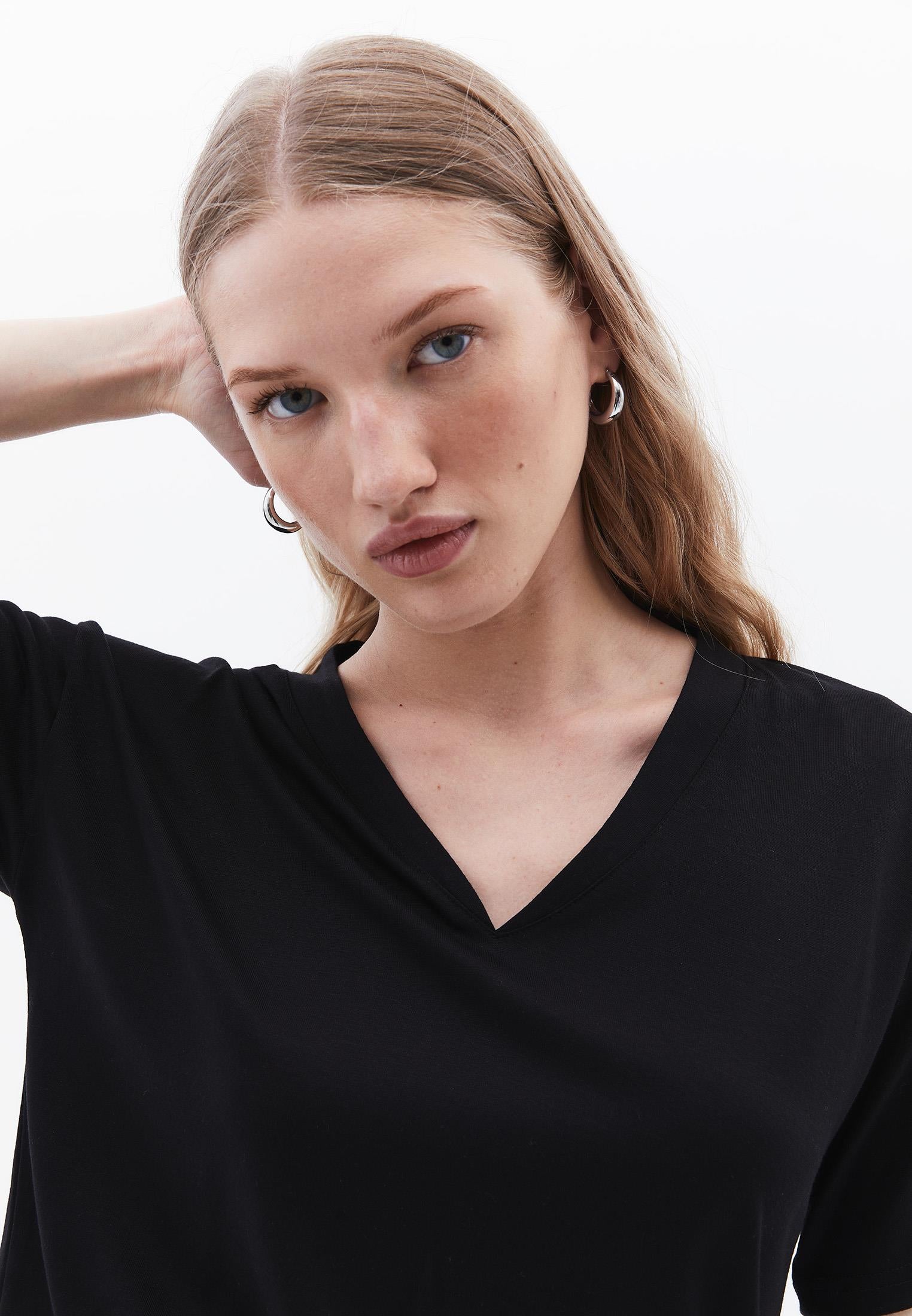 V Neck Oversize Short Sleeve T-Shirt - BLACK