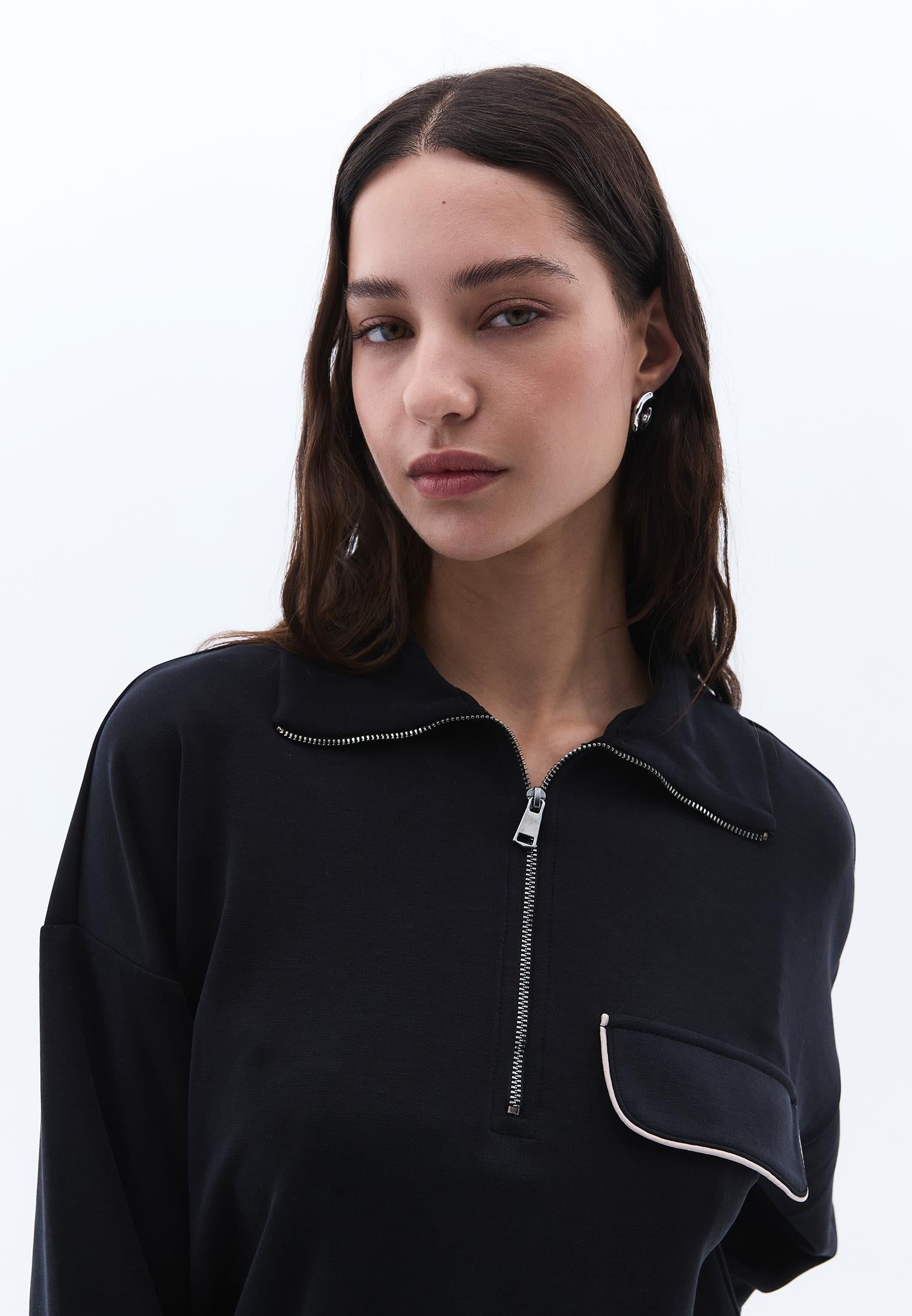 Sweatshirt With Pocket Detail And High Collar - BLACK