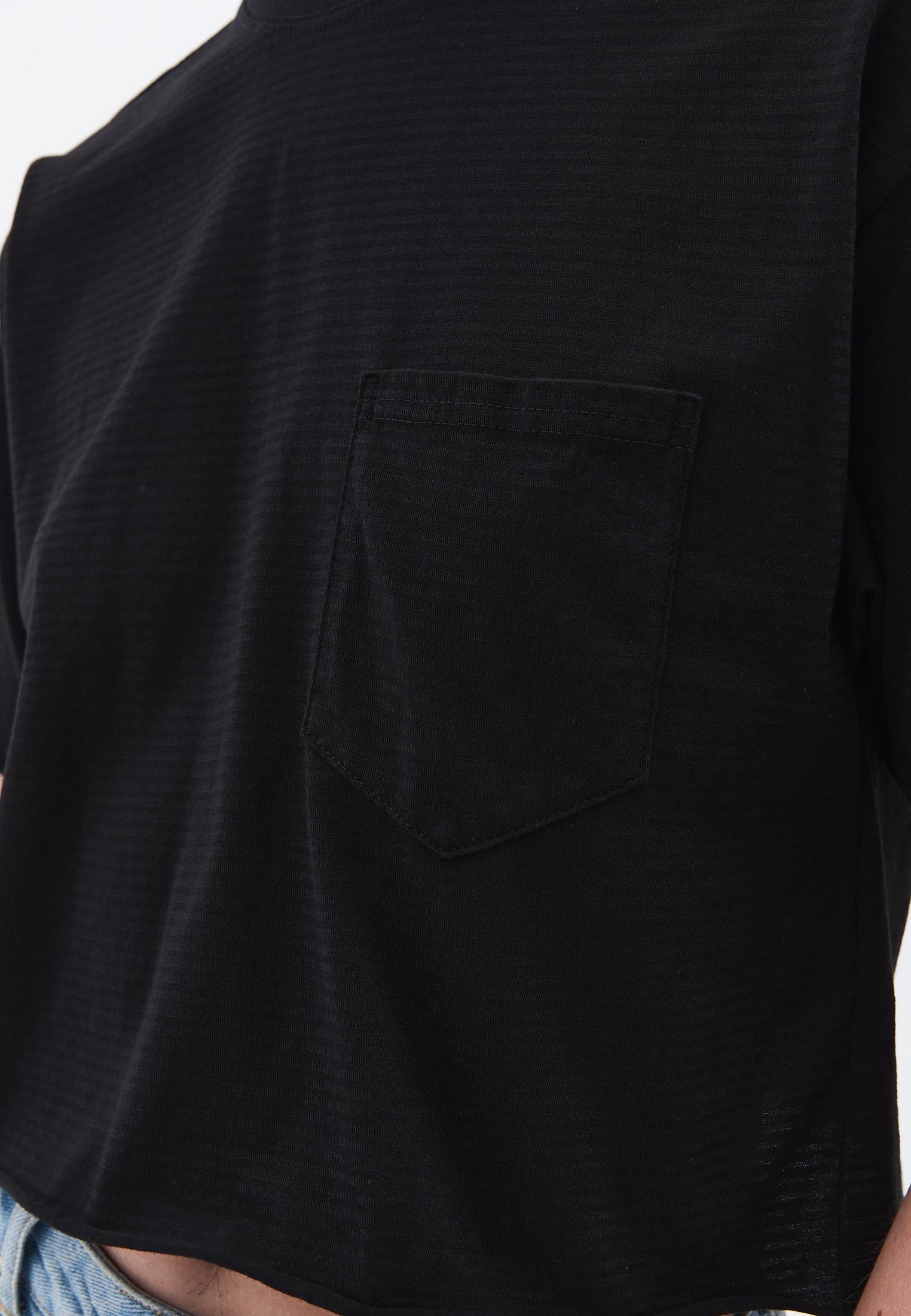Cropped T-Shirt With Pocket Detail - BLACK
