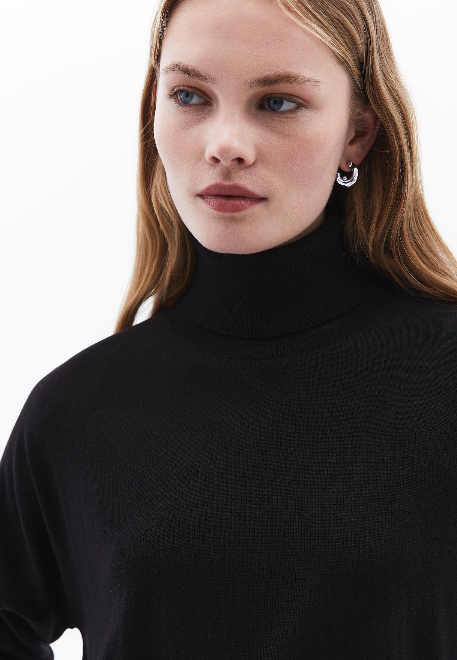 Turtleneck Long Sleeve Comfortable Knitwear - BLACK